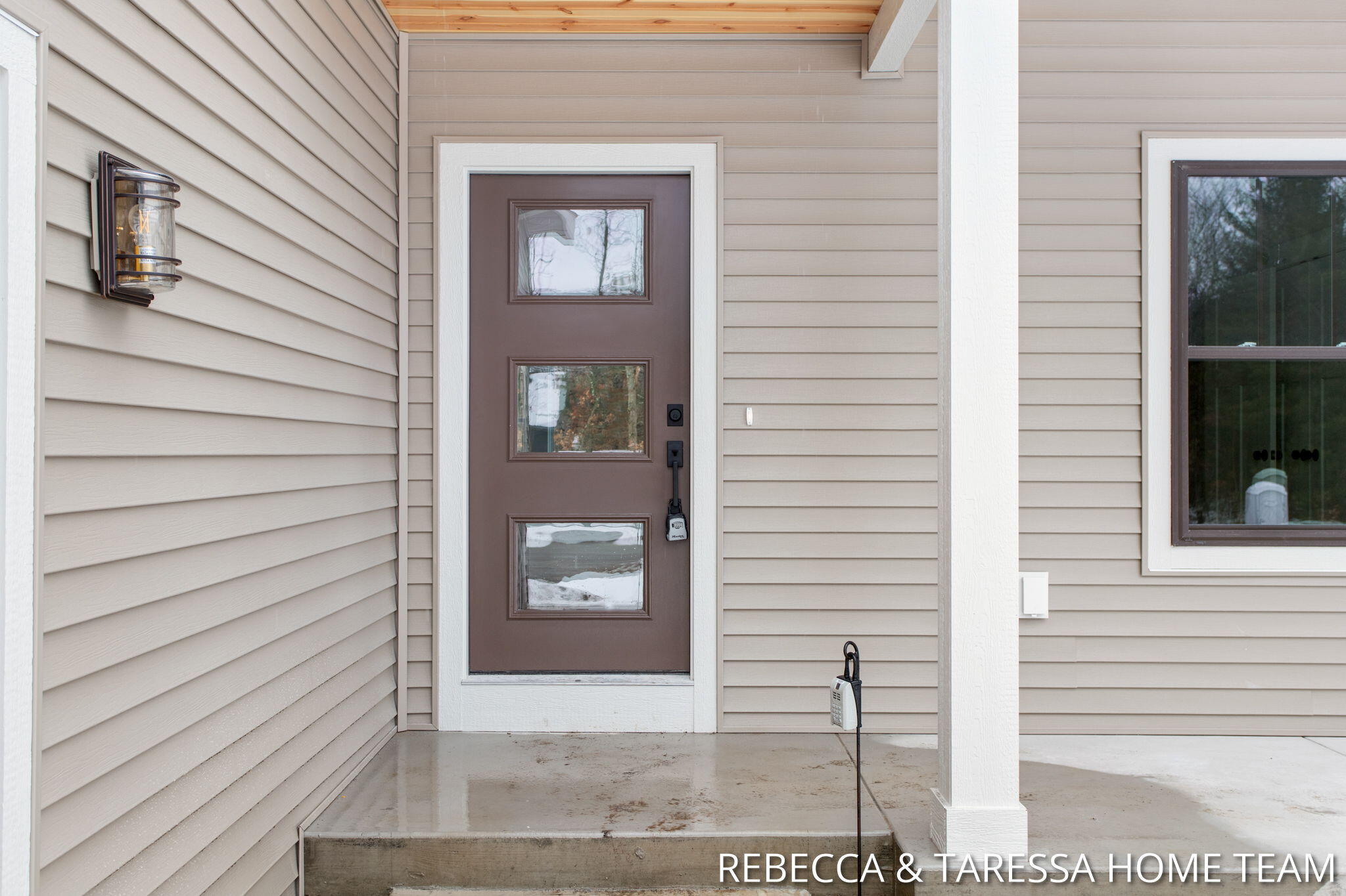 6033 Vesper Drive, 15