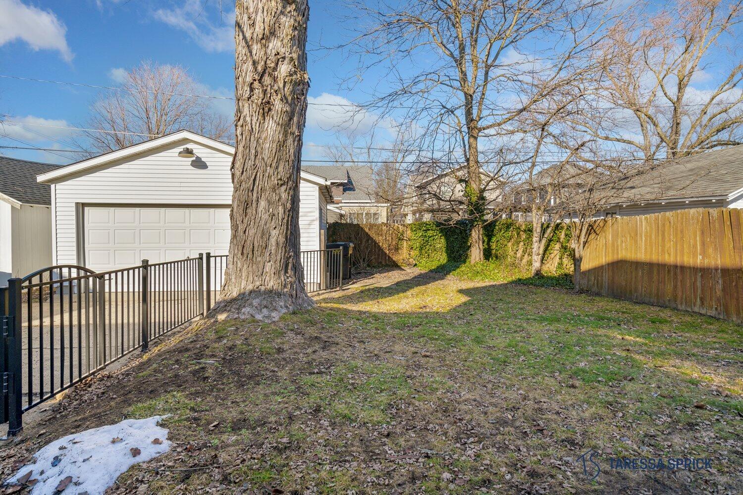 87 W 19th Street