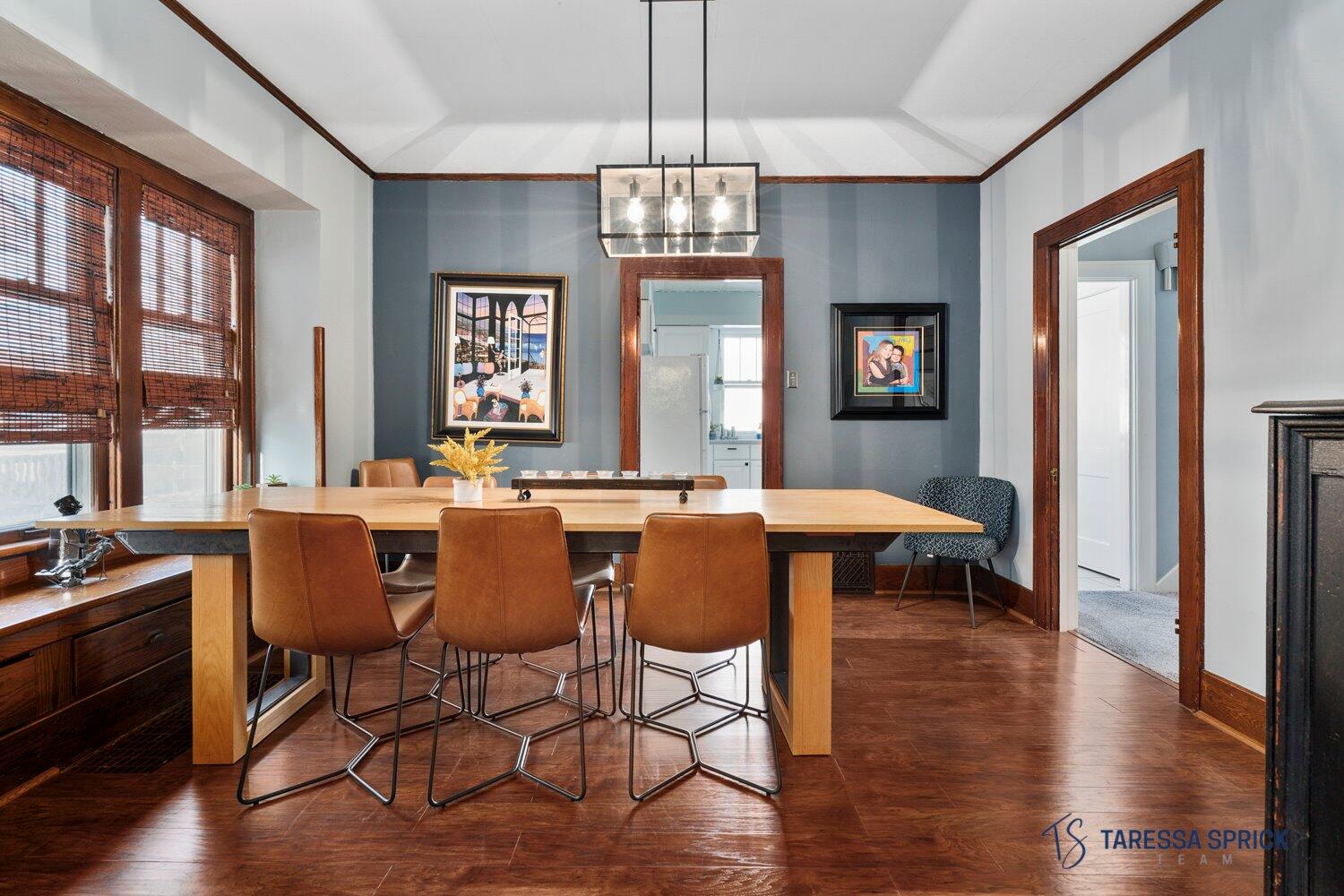 87 W 19th Street