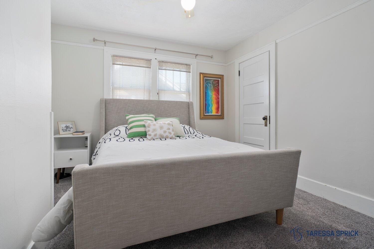 87 W 19th Street