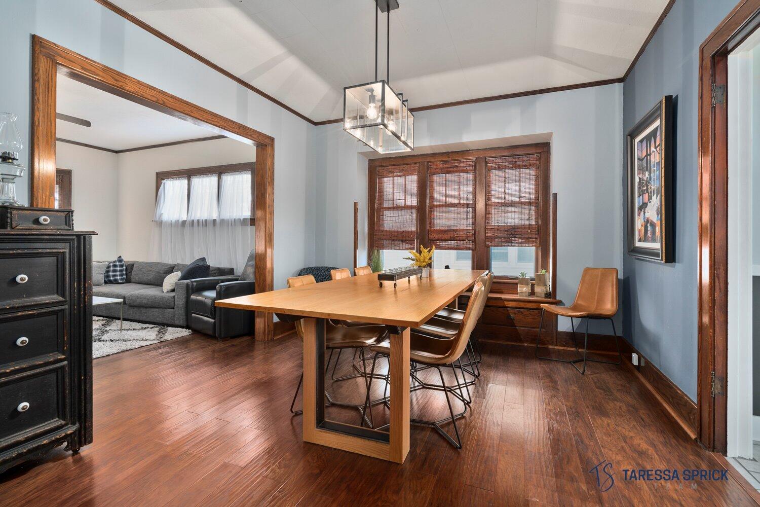 87 W 19th Street
