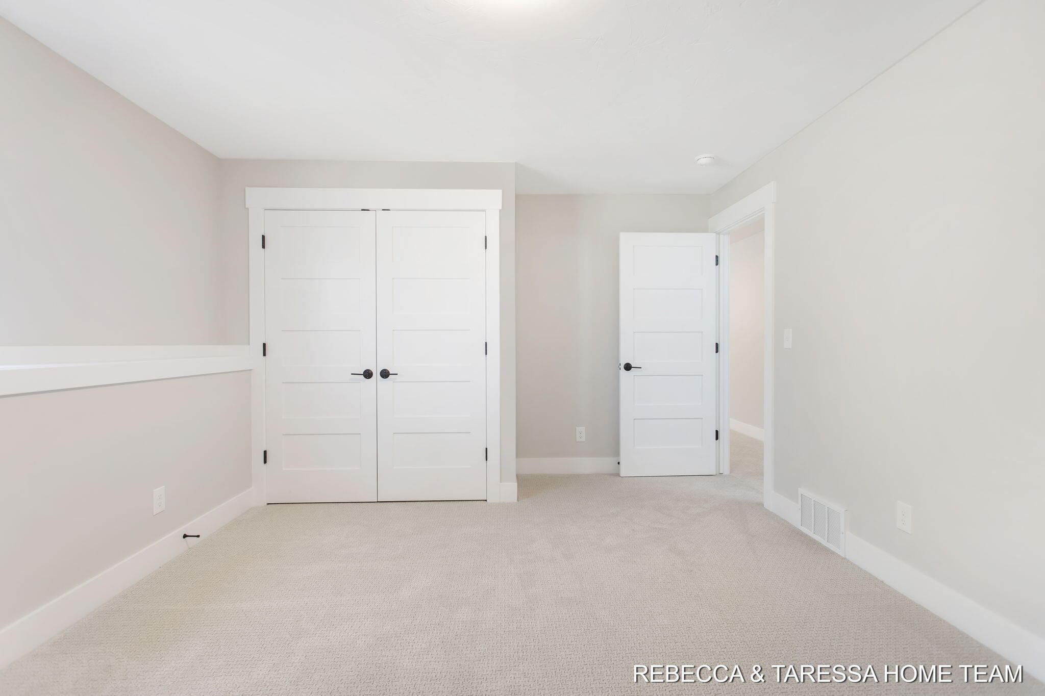6028 Vesper Drive, #26