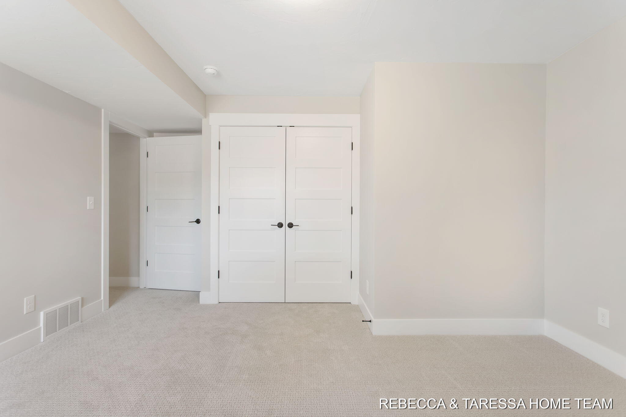 6028 Vesper Drive, #26