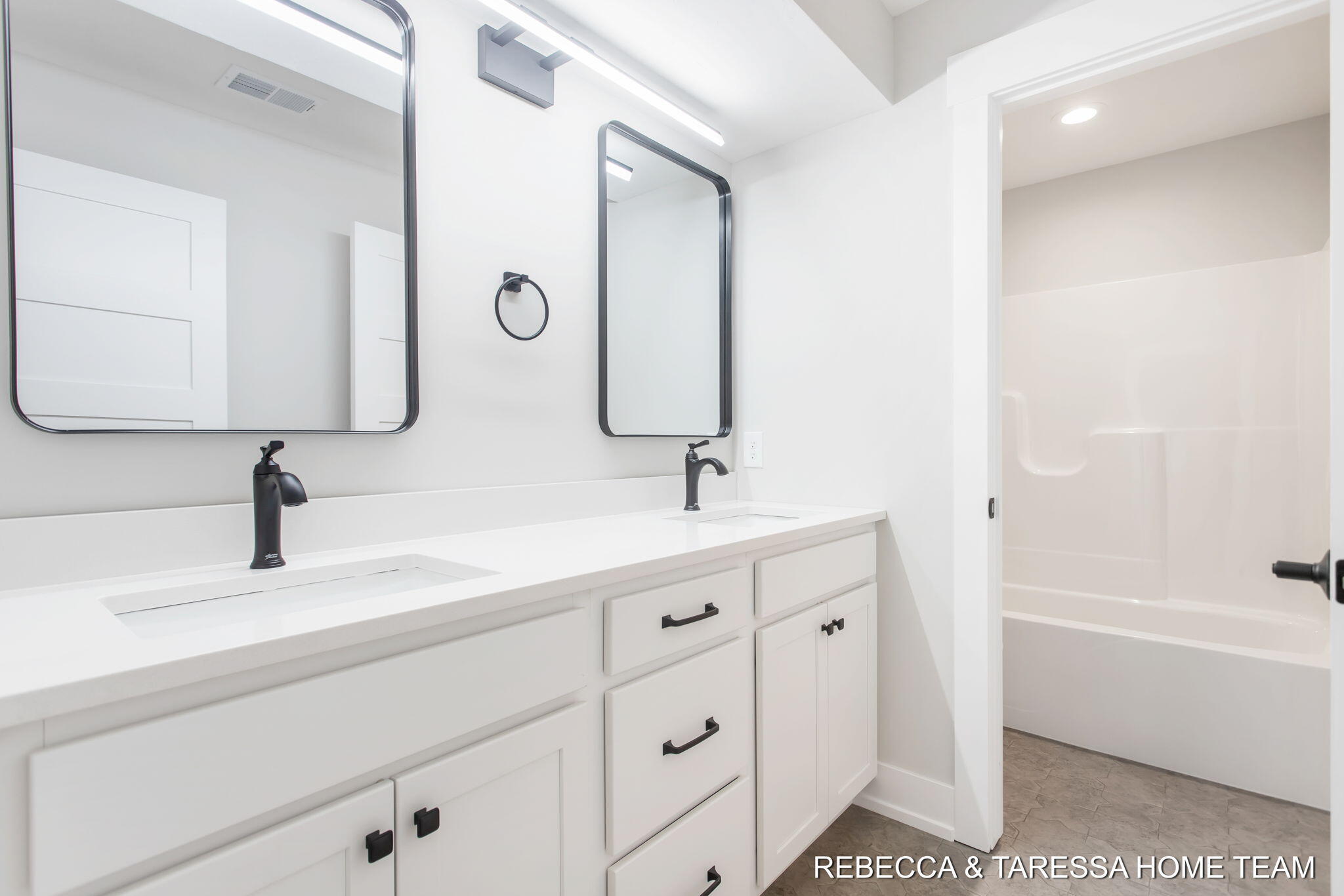 6028 Vesper Drive, #26