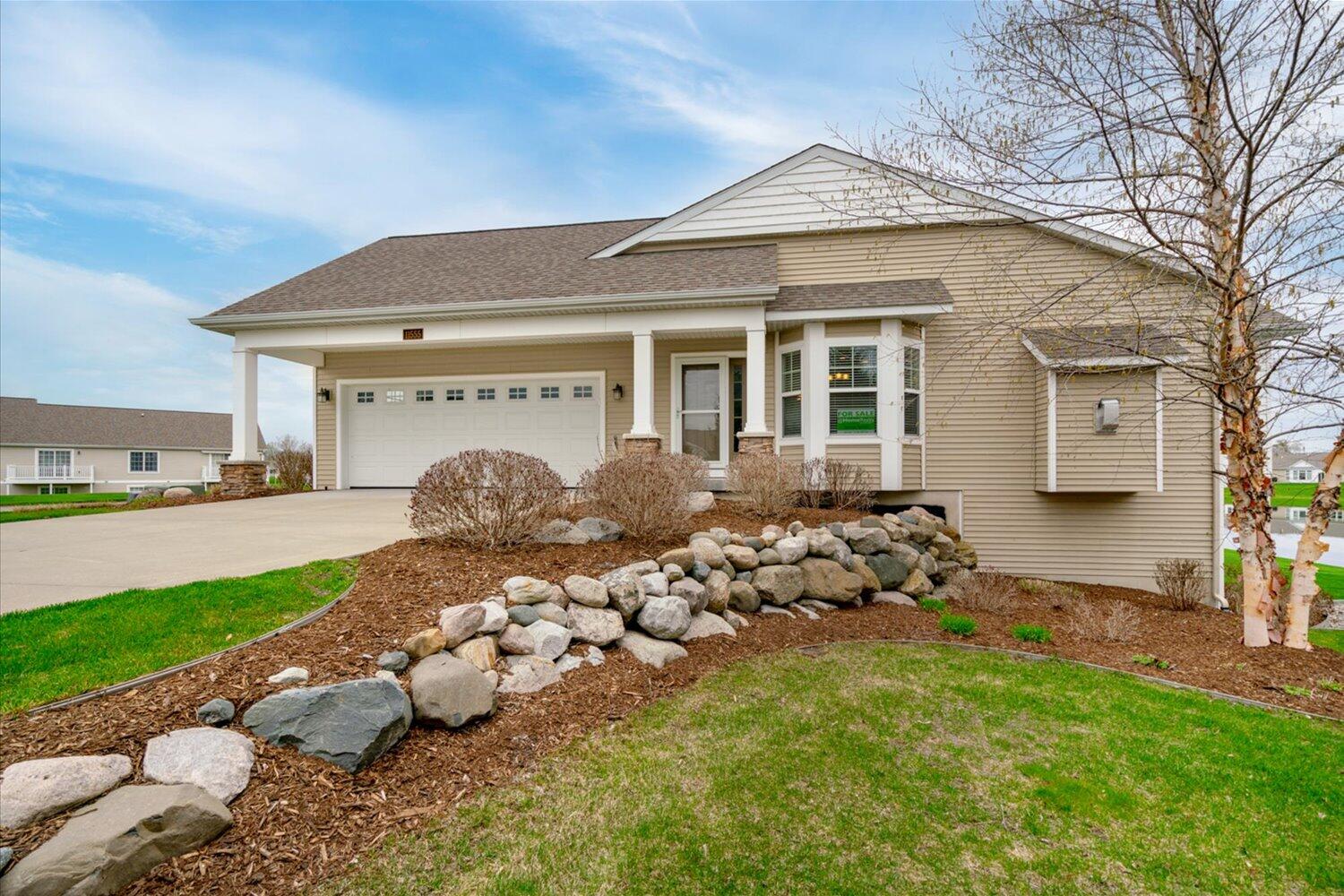 11555 S Lake Drive, 172