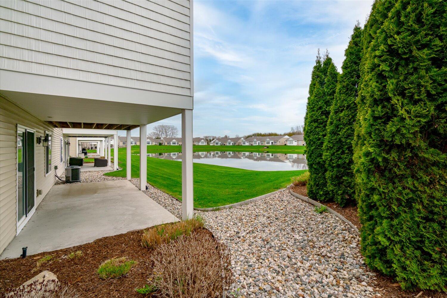 11555 S Lake Drive, 172