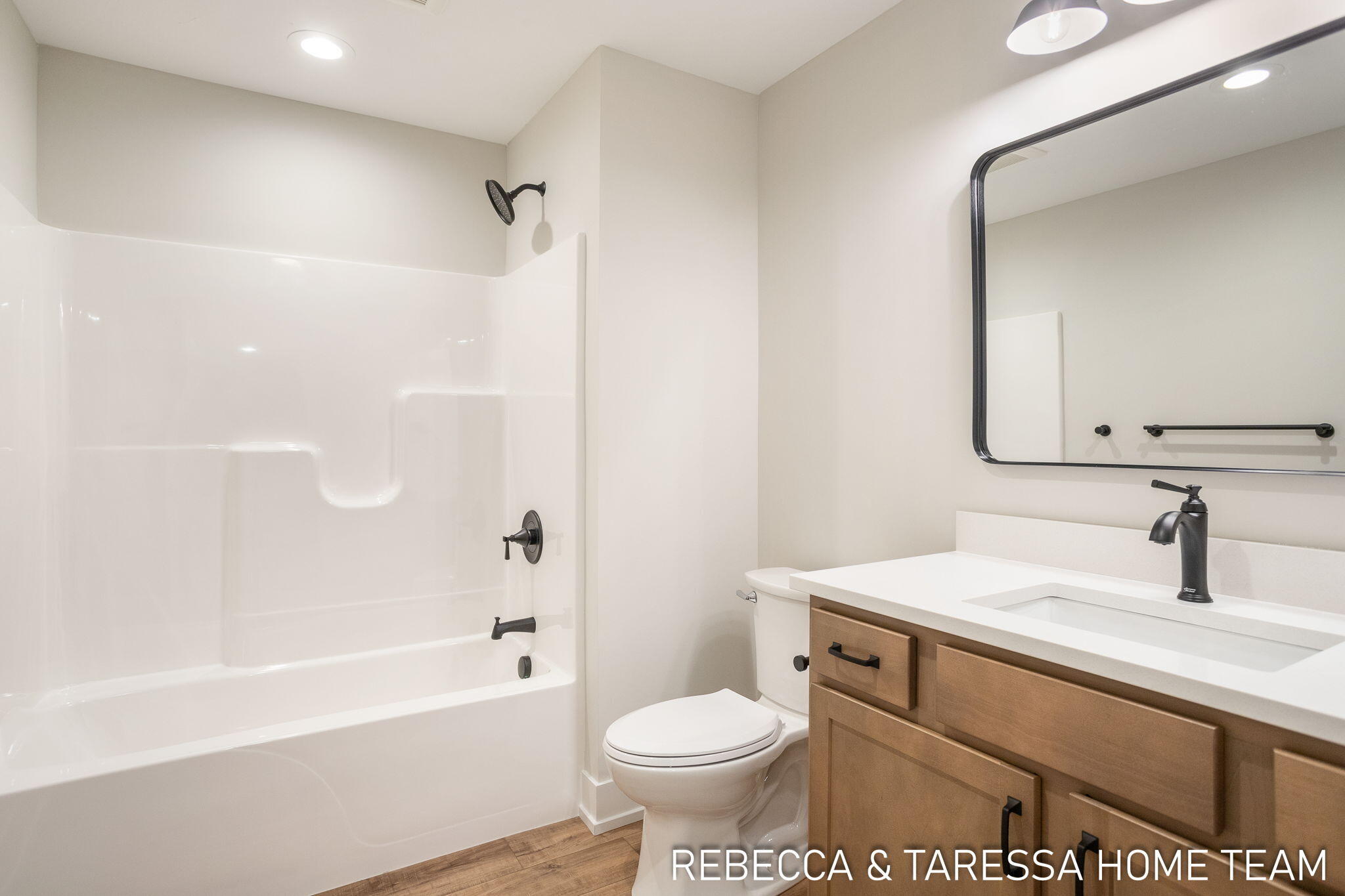 6020 Vesper Drive, #22