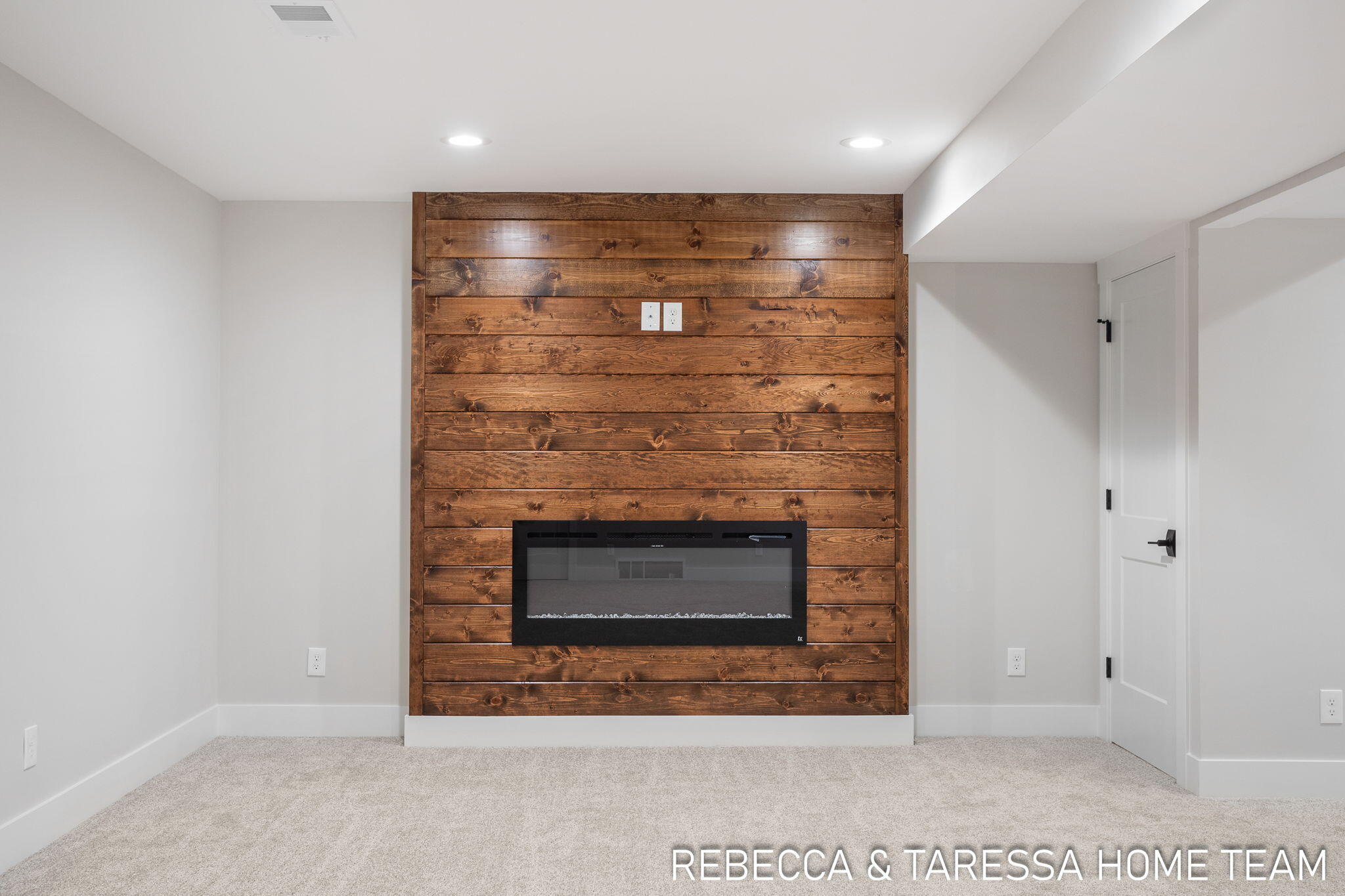 6020 Vesper Drive, #22
