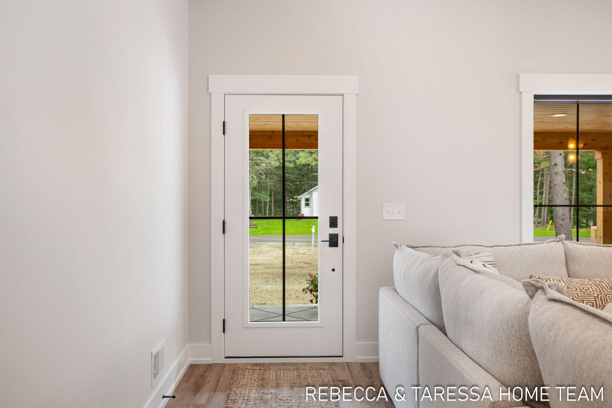 6020 Vesper Drive, #22