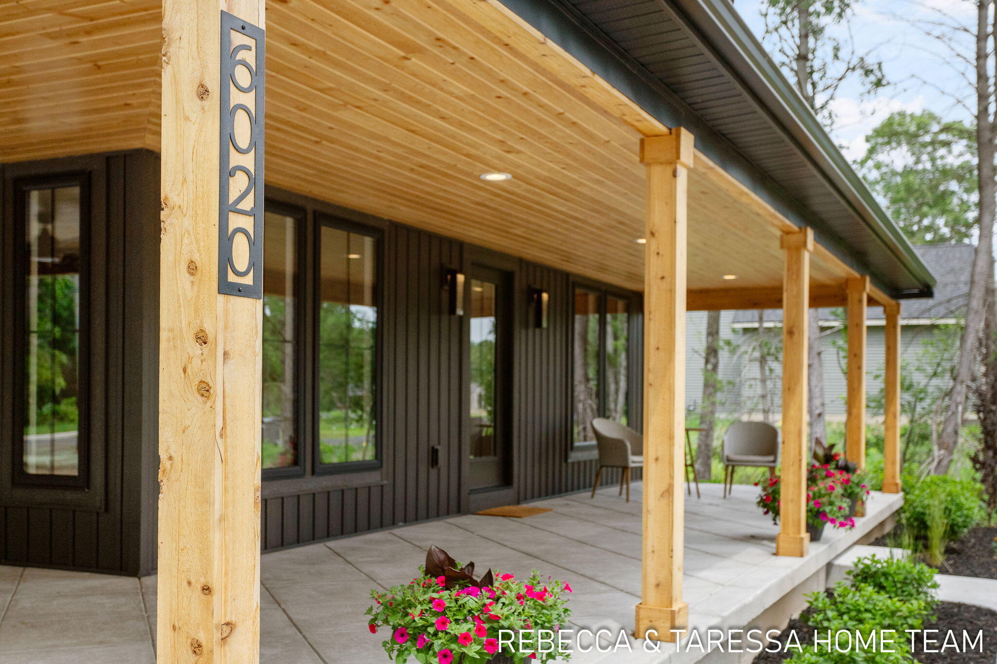 6020 Vesper Drive, #22