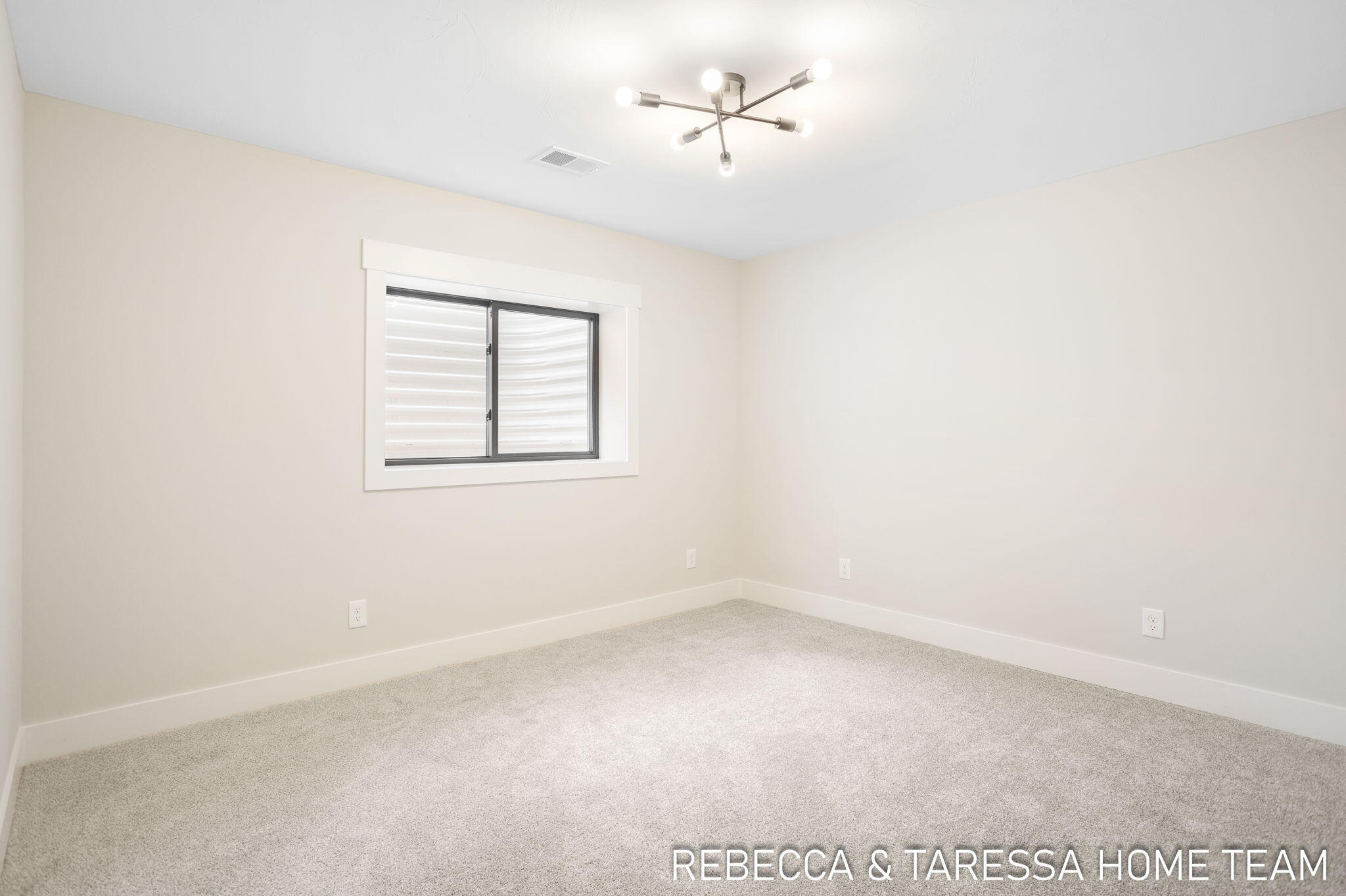 6020 Vesper Drive, #22