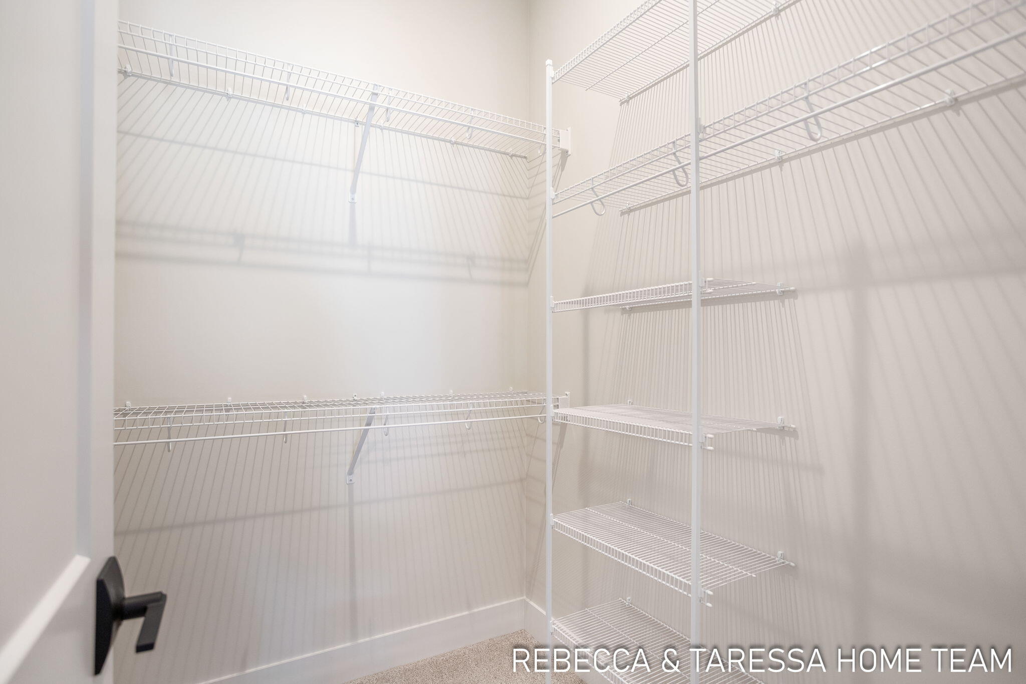 6020 Vesper Drive, #22
