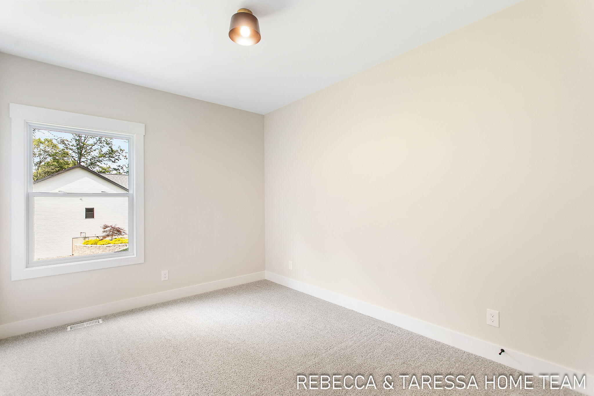 413 Sabine Drive, 28