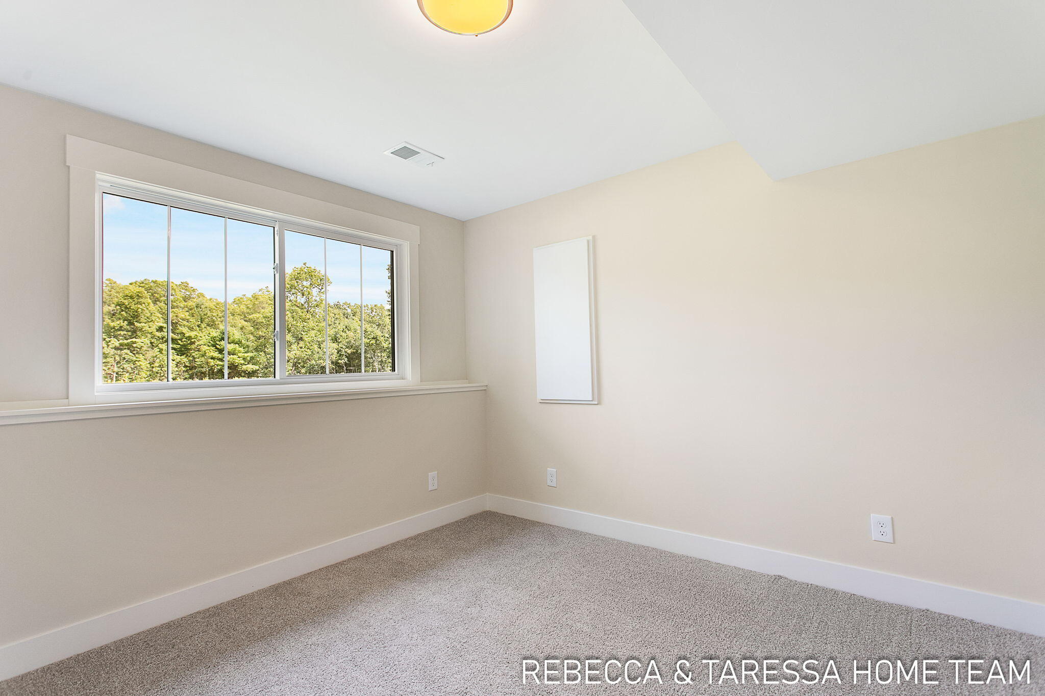 413 Sabine Drive, 28