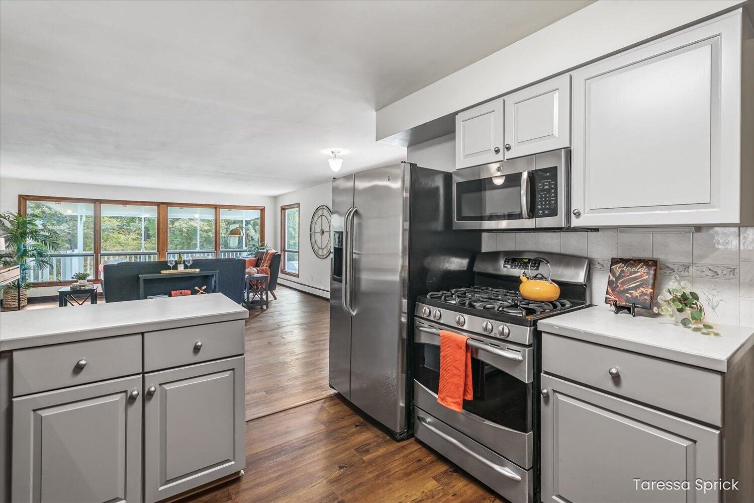 891 Shadybrook Drive