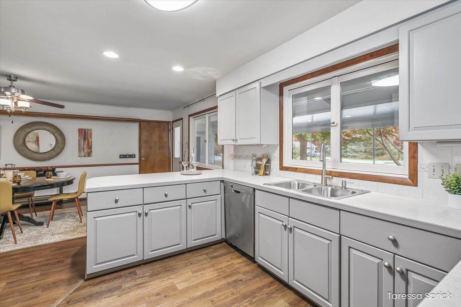 891 Shadybrook Drive