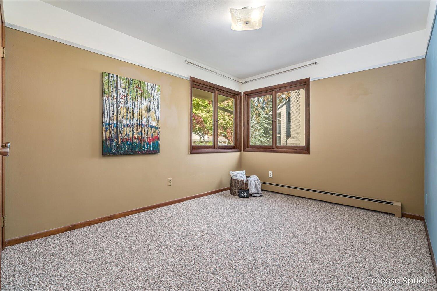 891 Shadybrook Drive
