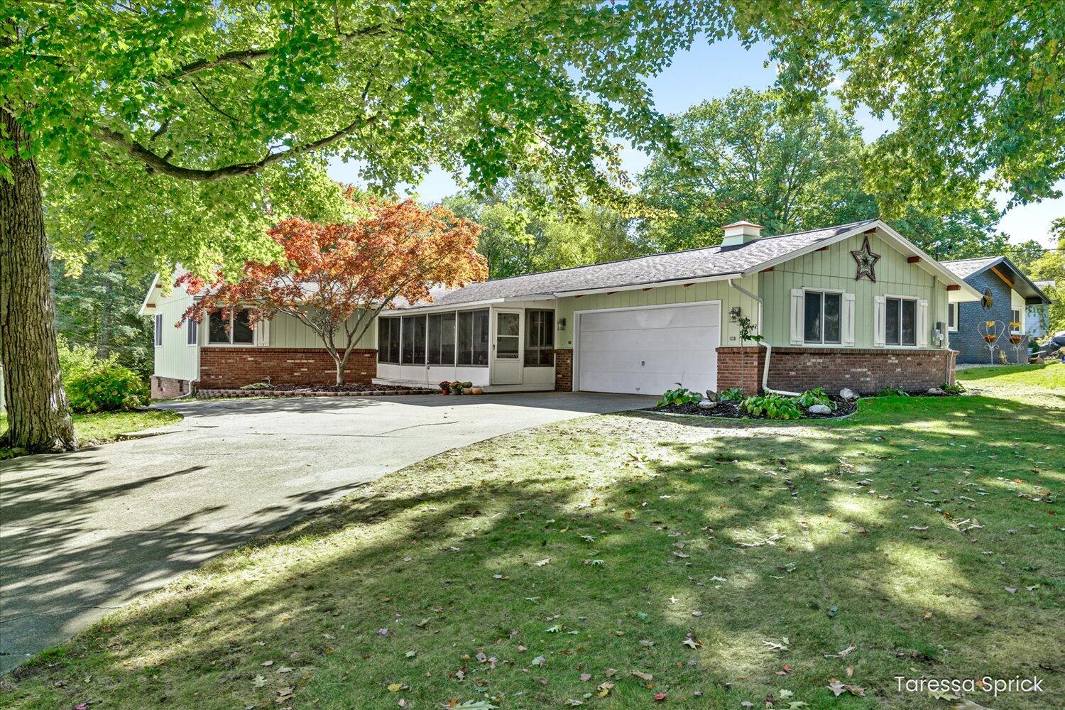891 Shadybrook Drive