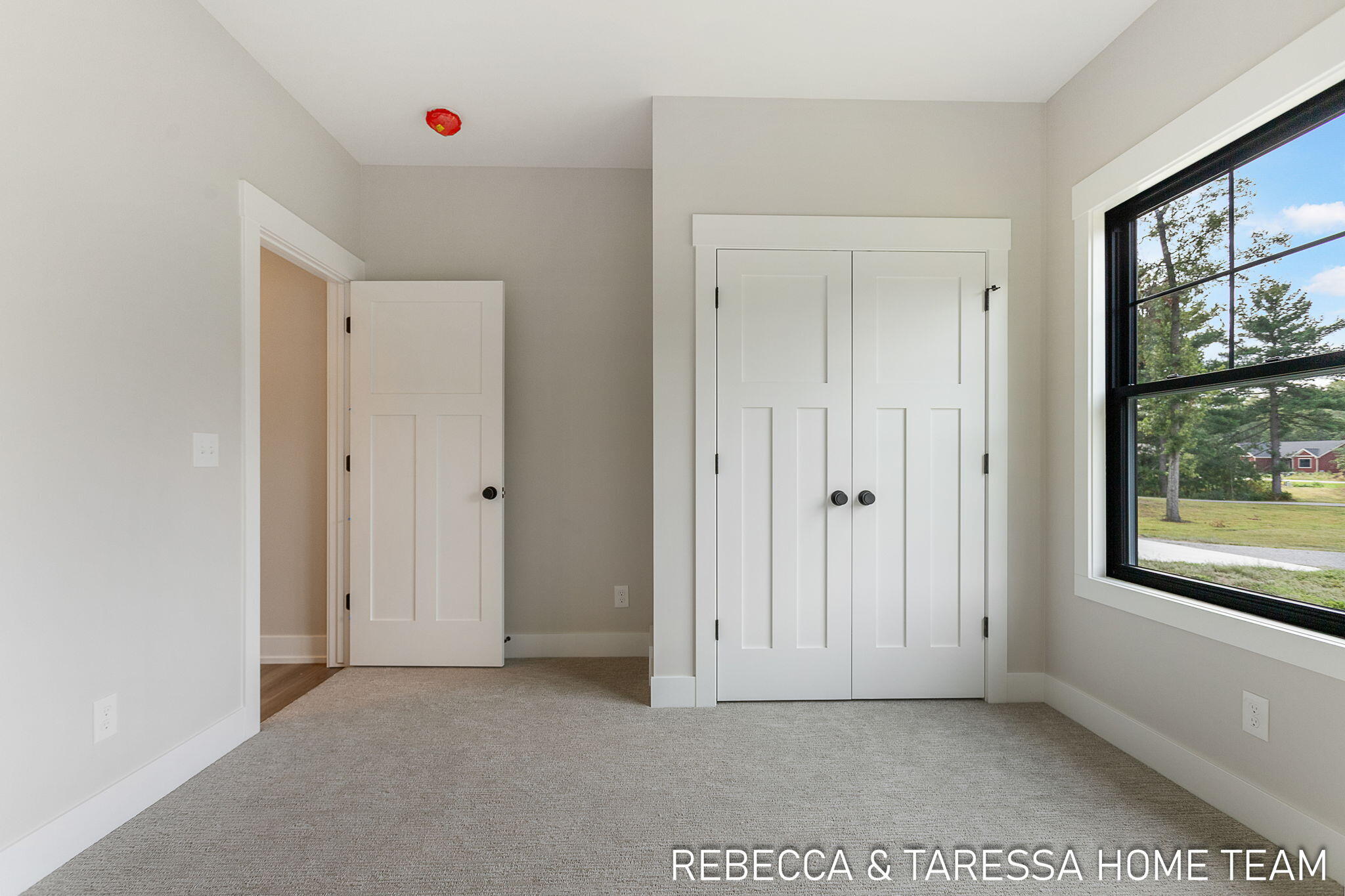 6024 Vesper Dr, #24