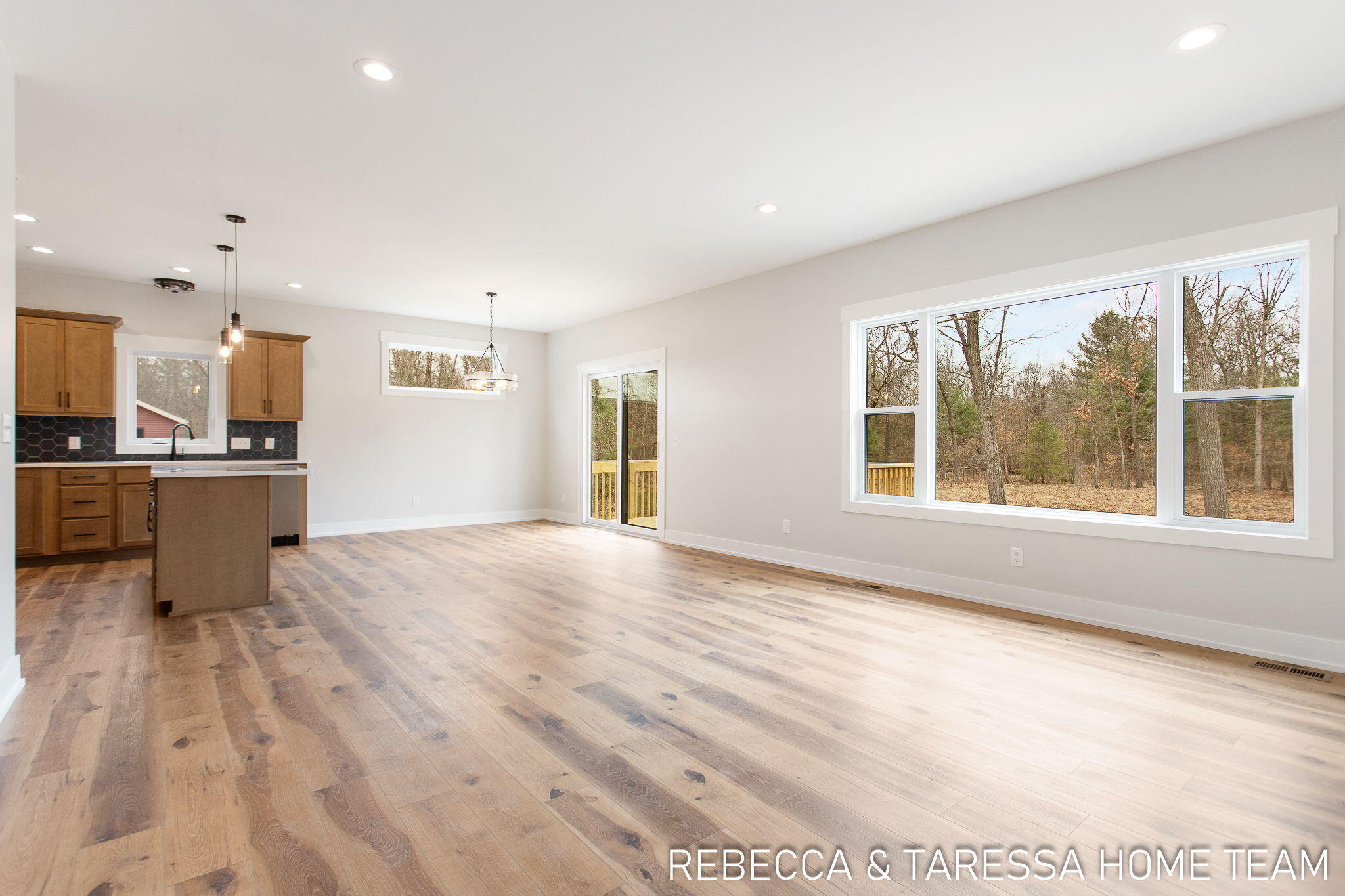 6029 Vesper Drive, #17