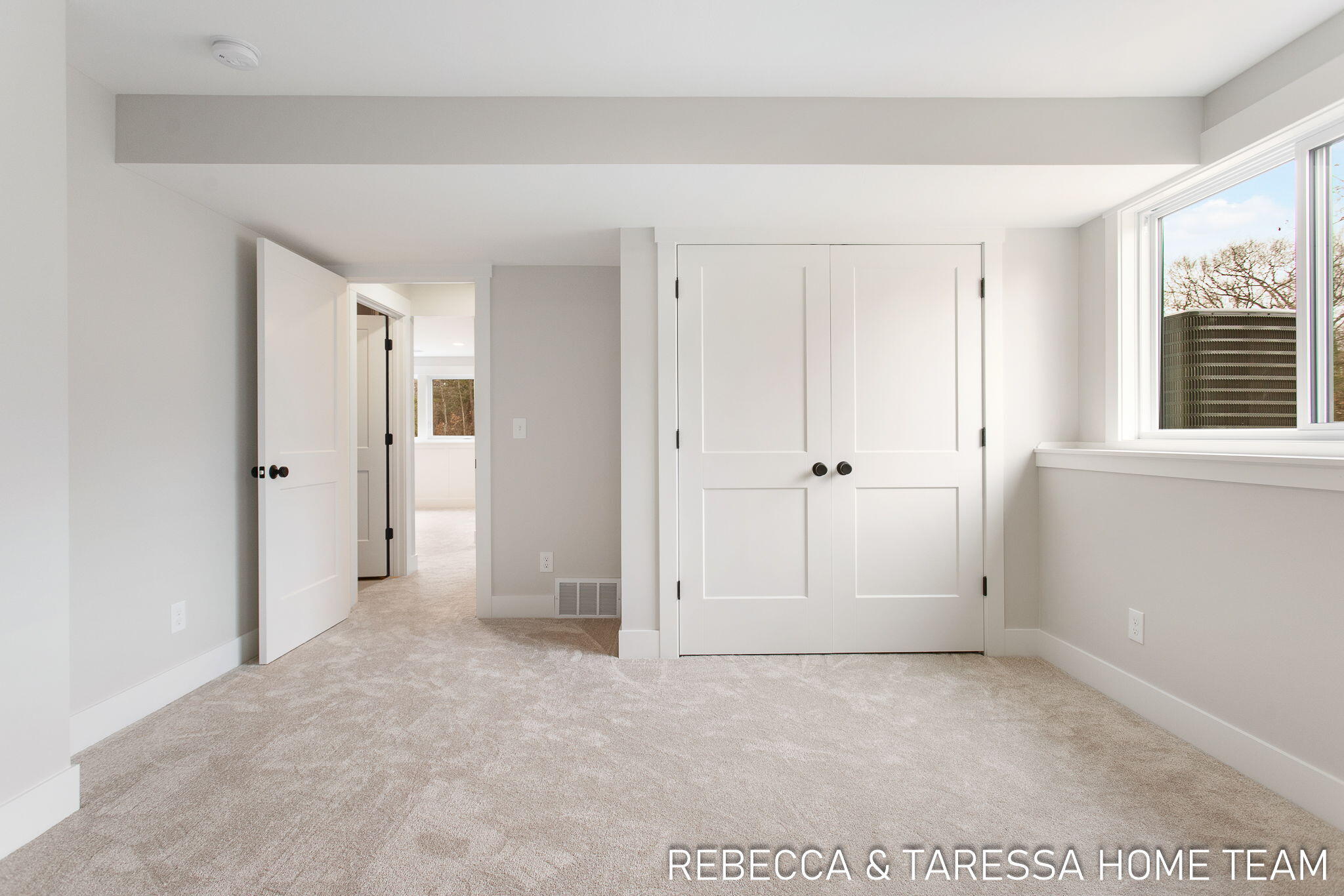 6029 Vesper Drive, #17