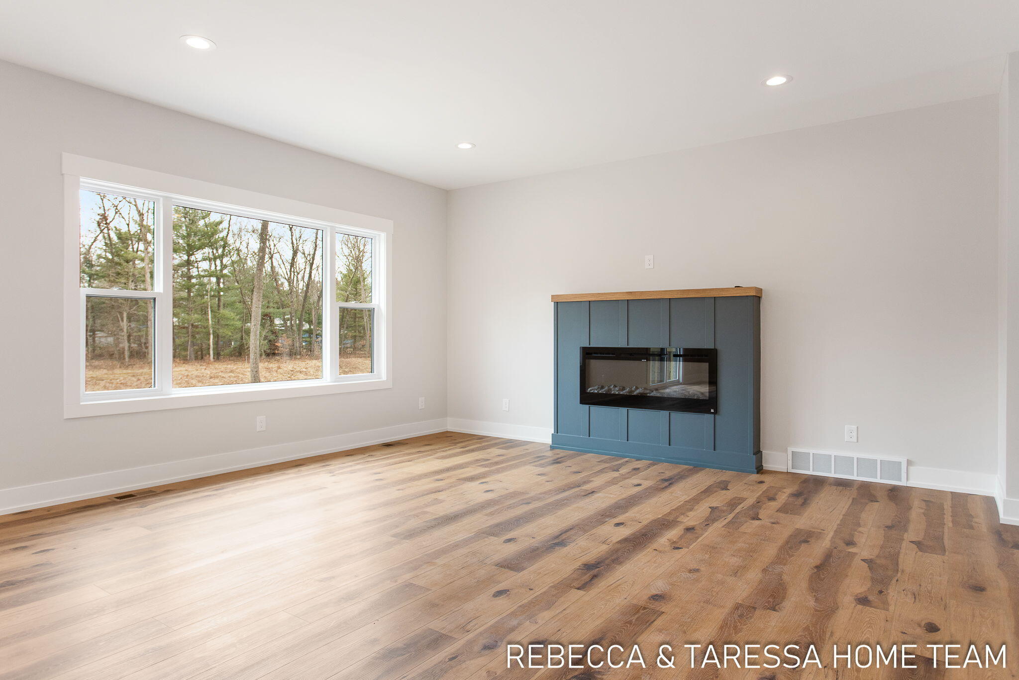 6029 Vesper Drive, #17