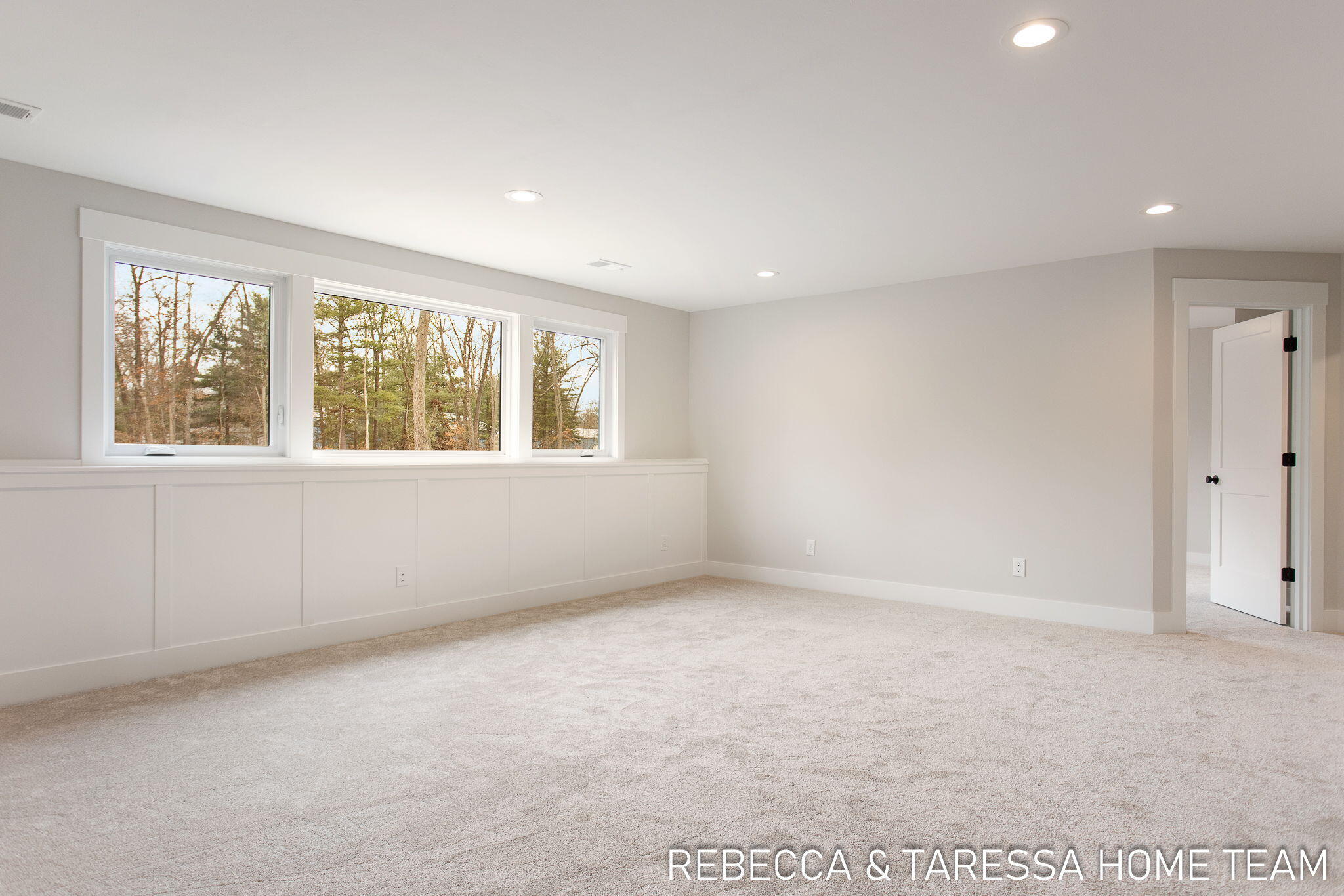 6029 Vesper Drive, #17