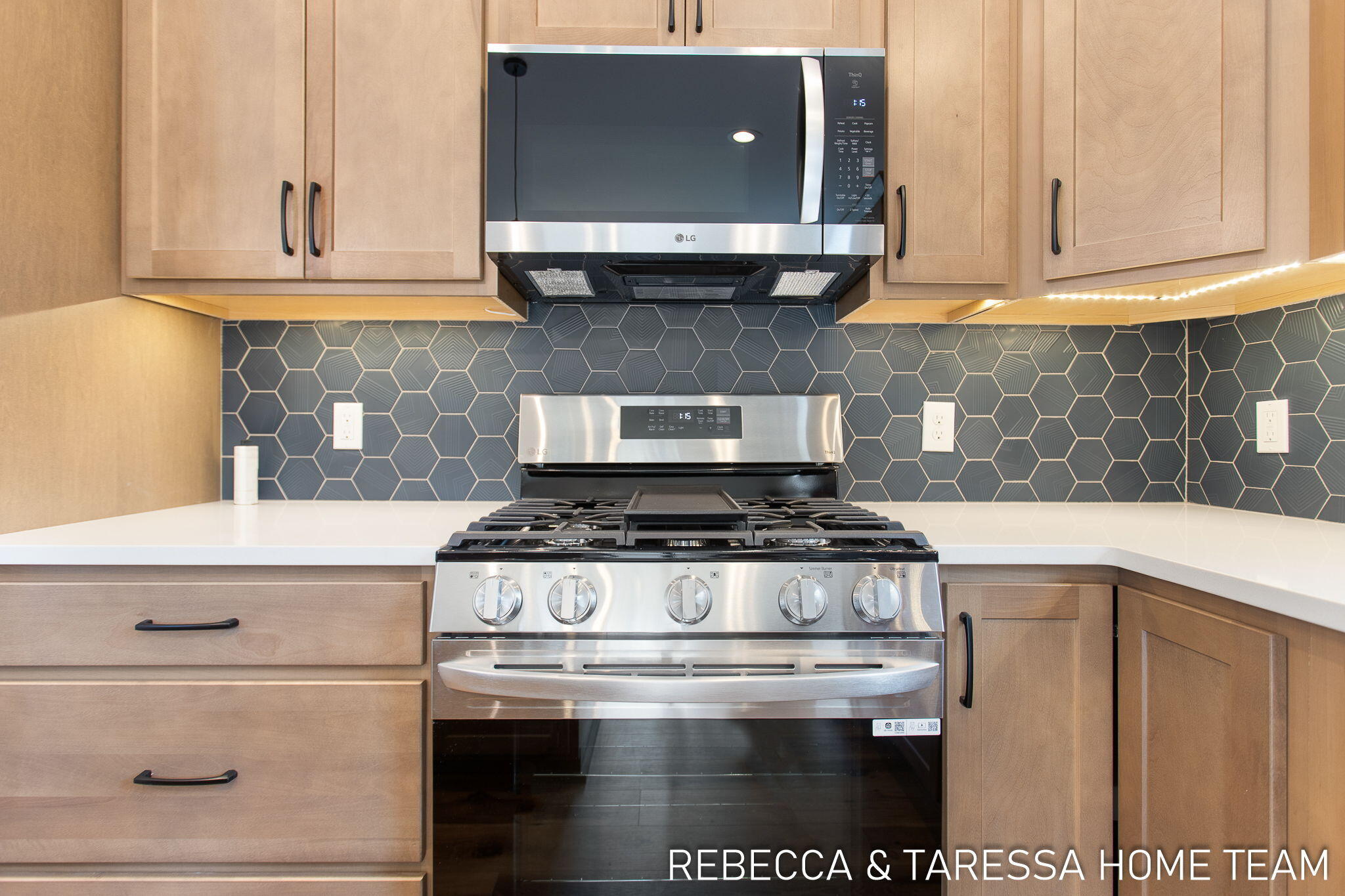 6029 Vesper Drive, #17