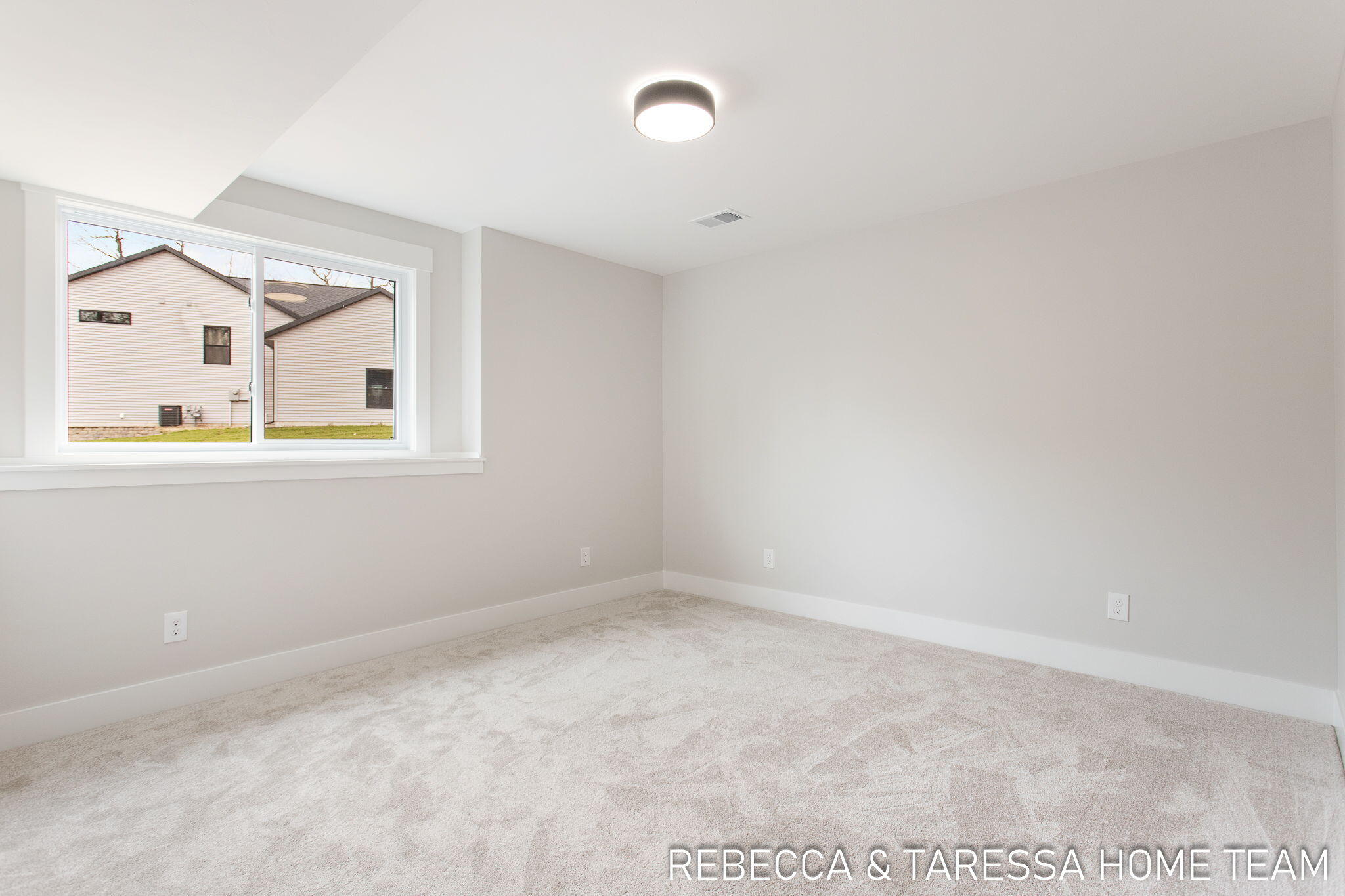 6029 Vesper Drive, #17