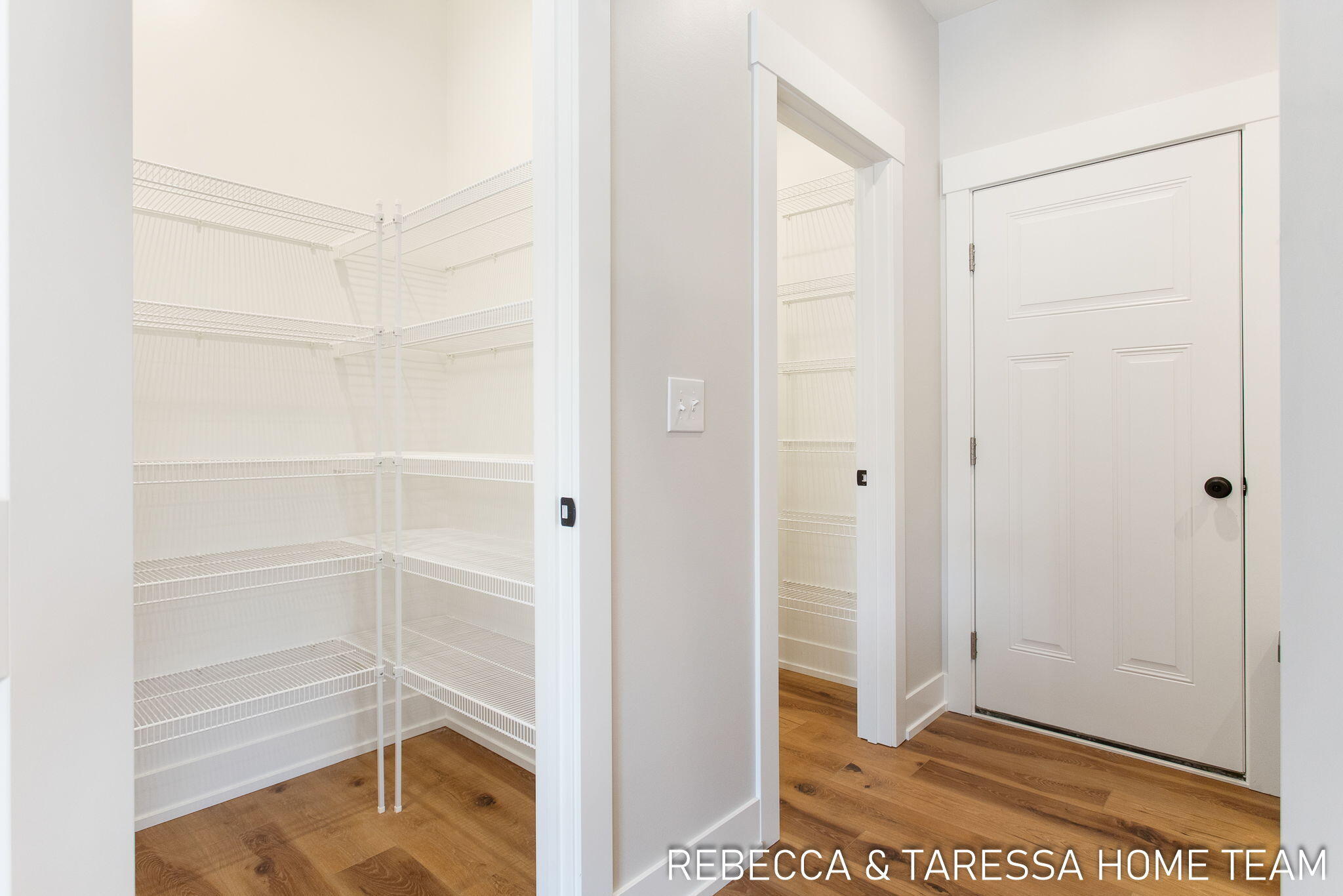 6029 Vesper Drive, #17