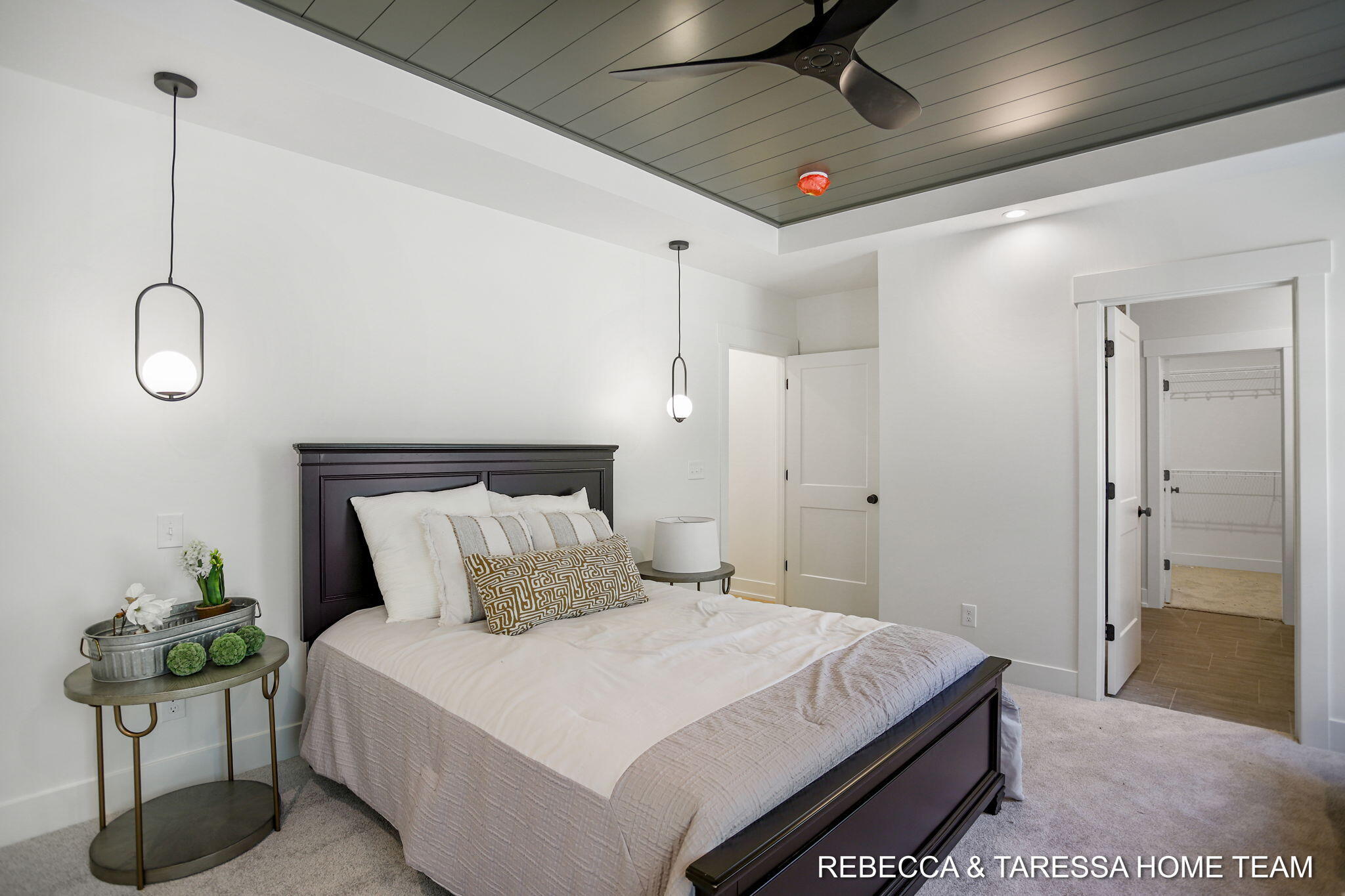 412 Sabine Drive, 11