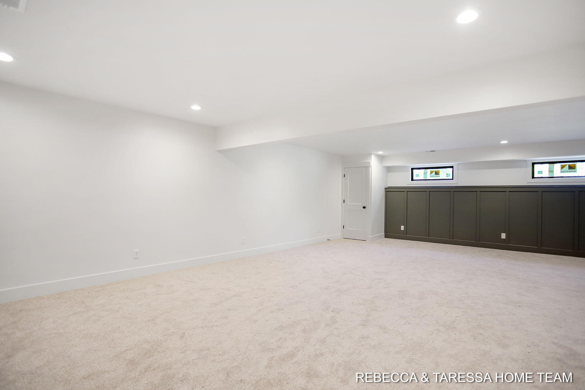 412 Sabine Drive, 11