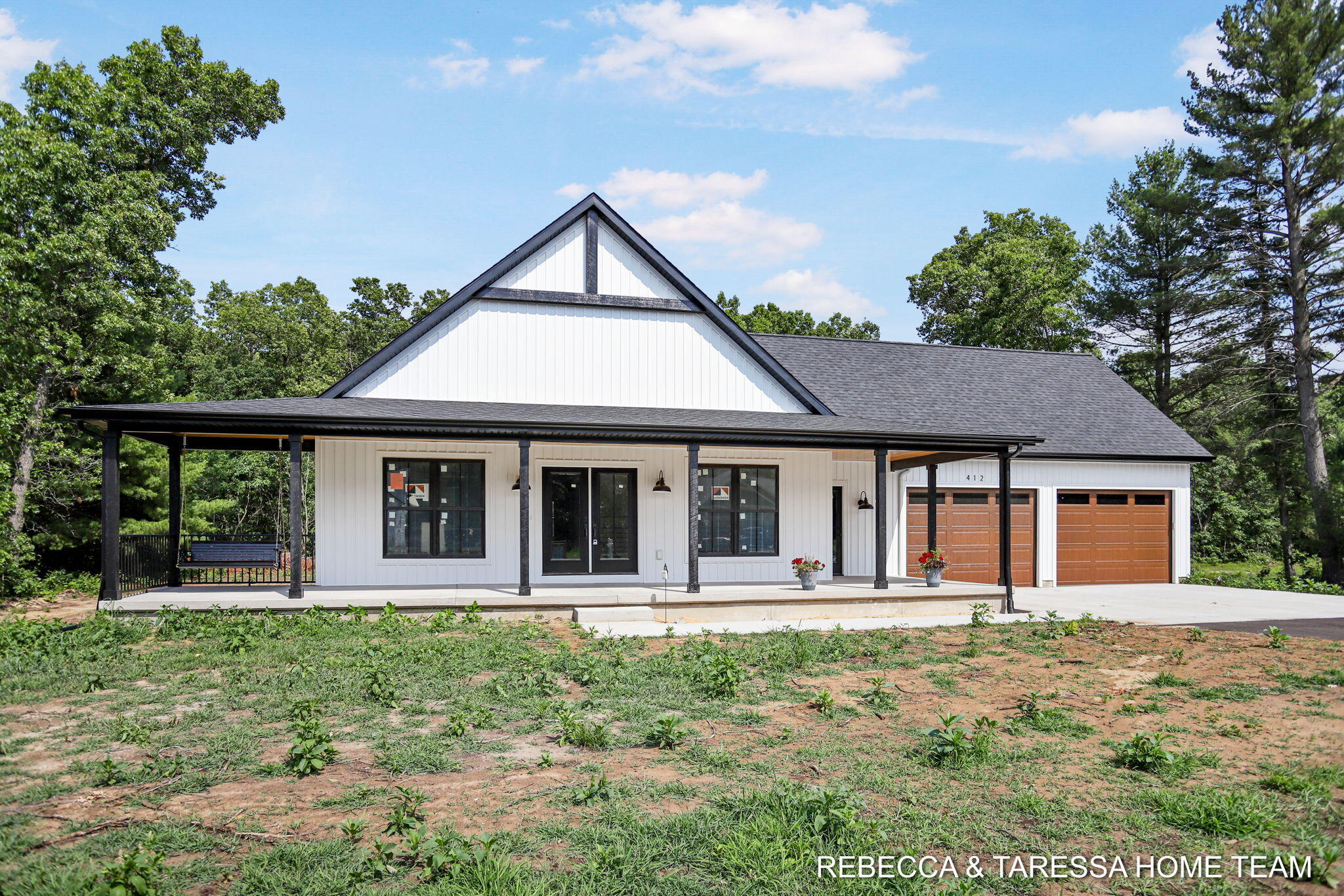 412 Sabine Drive, 11