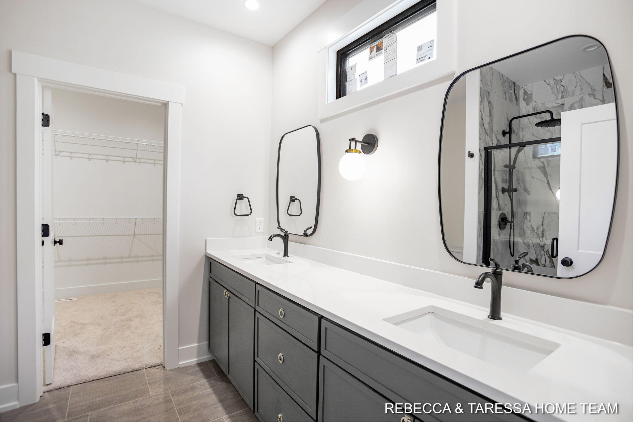 412 Sabine Drive, 11