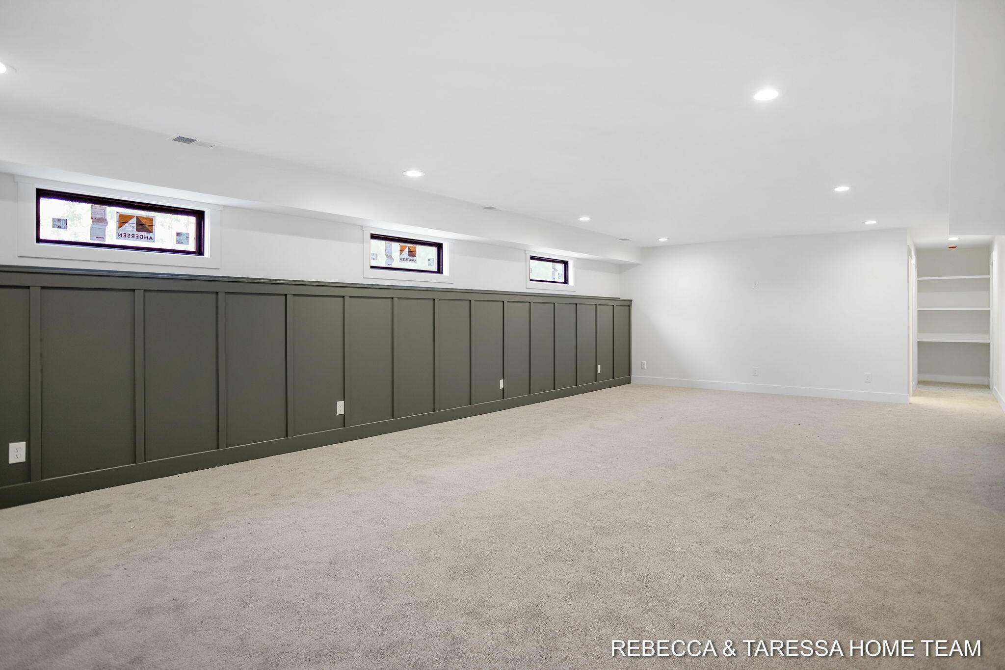 412 Sabine Drive, 11