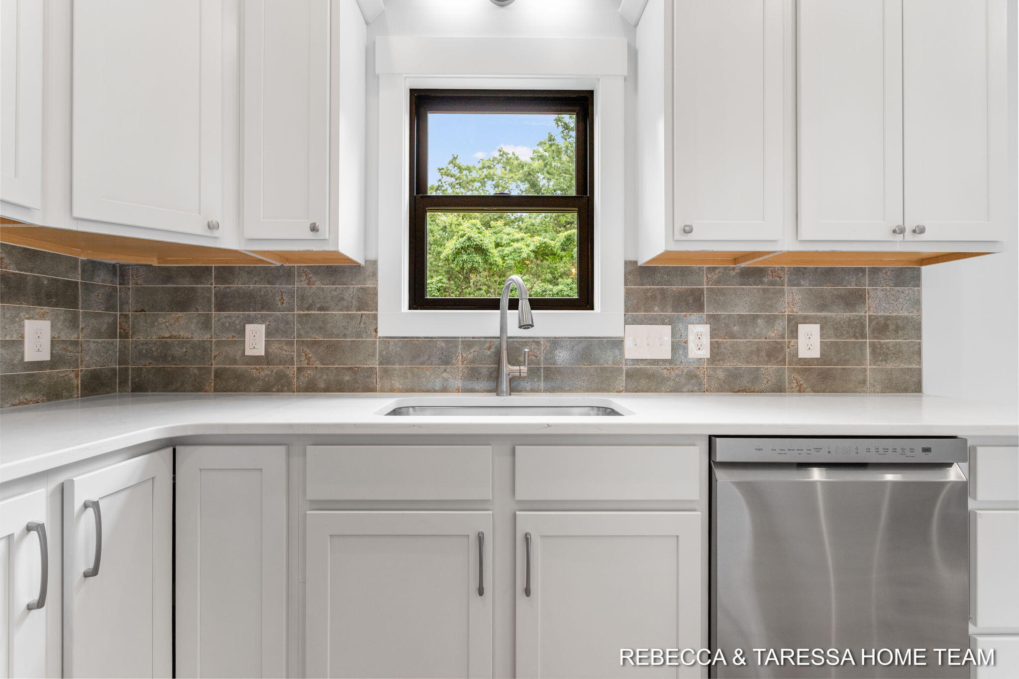 414 Sabine Drive, #12