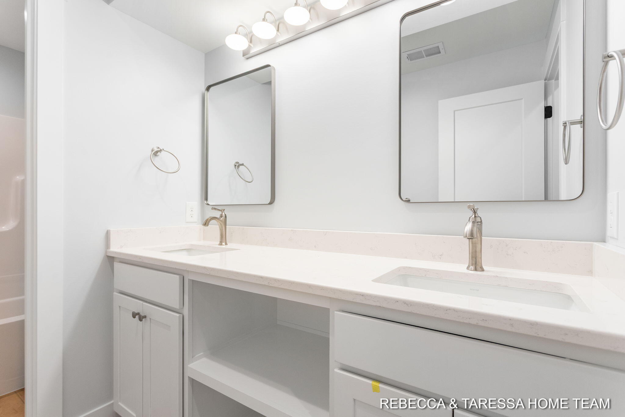 414 Sabine Drive, #12