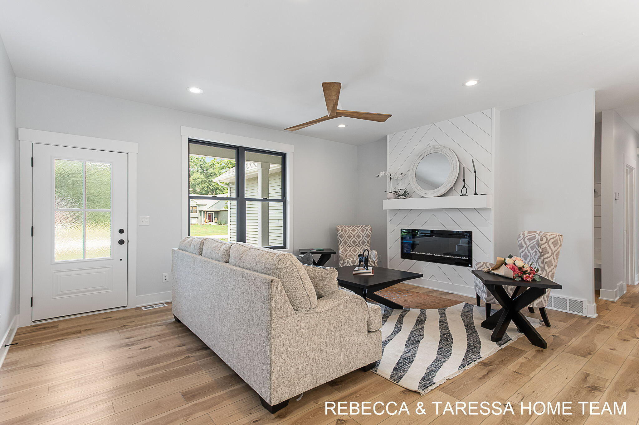 414 Sabine Drive, #12