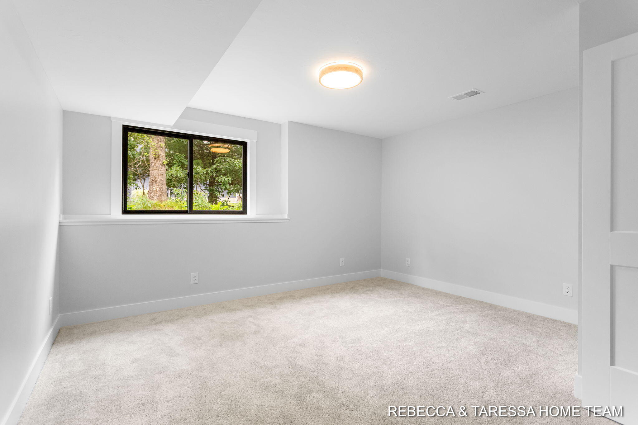 414 Sabine Drive, #12