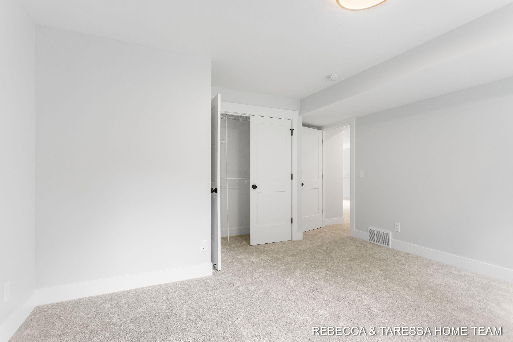 414 Sabine Drive, #12