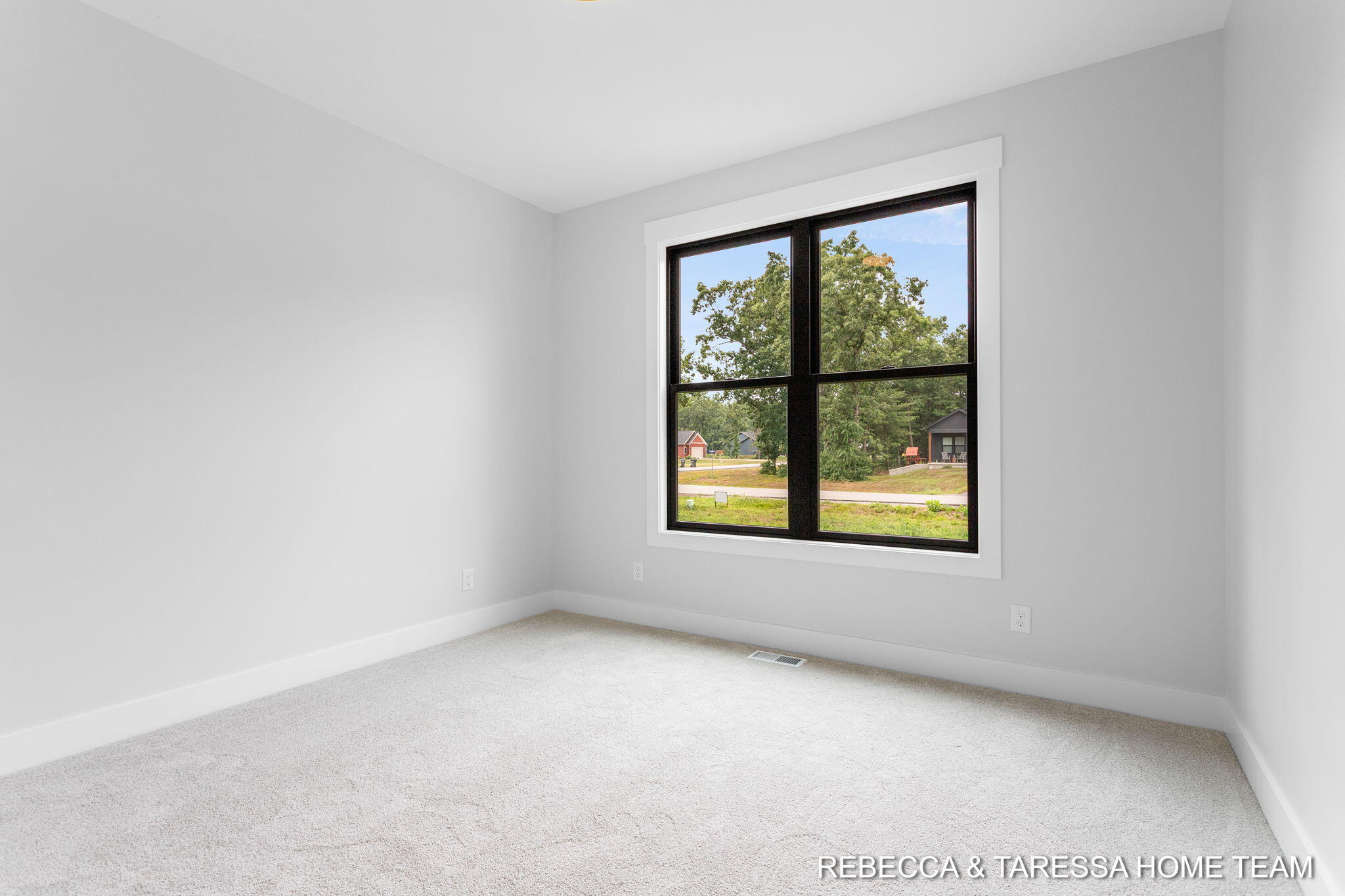 414 Sabine Drive, #12