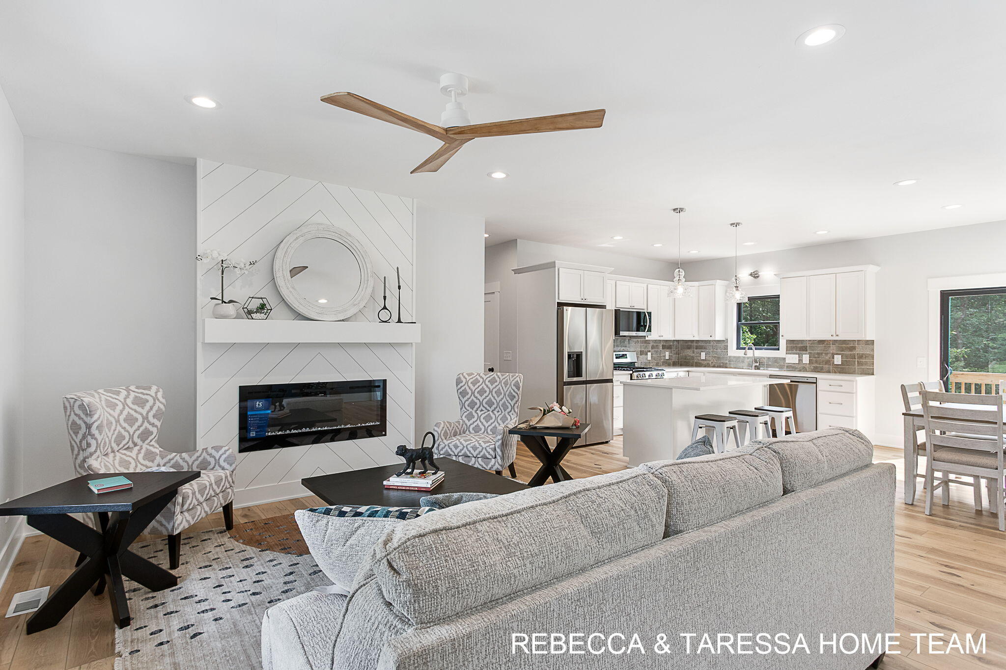414 Sabine Drive, #12