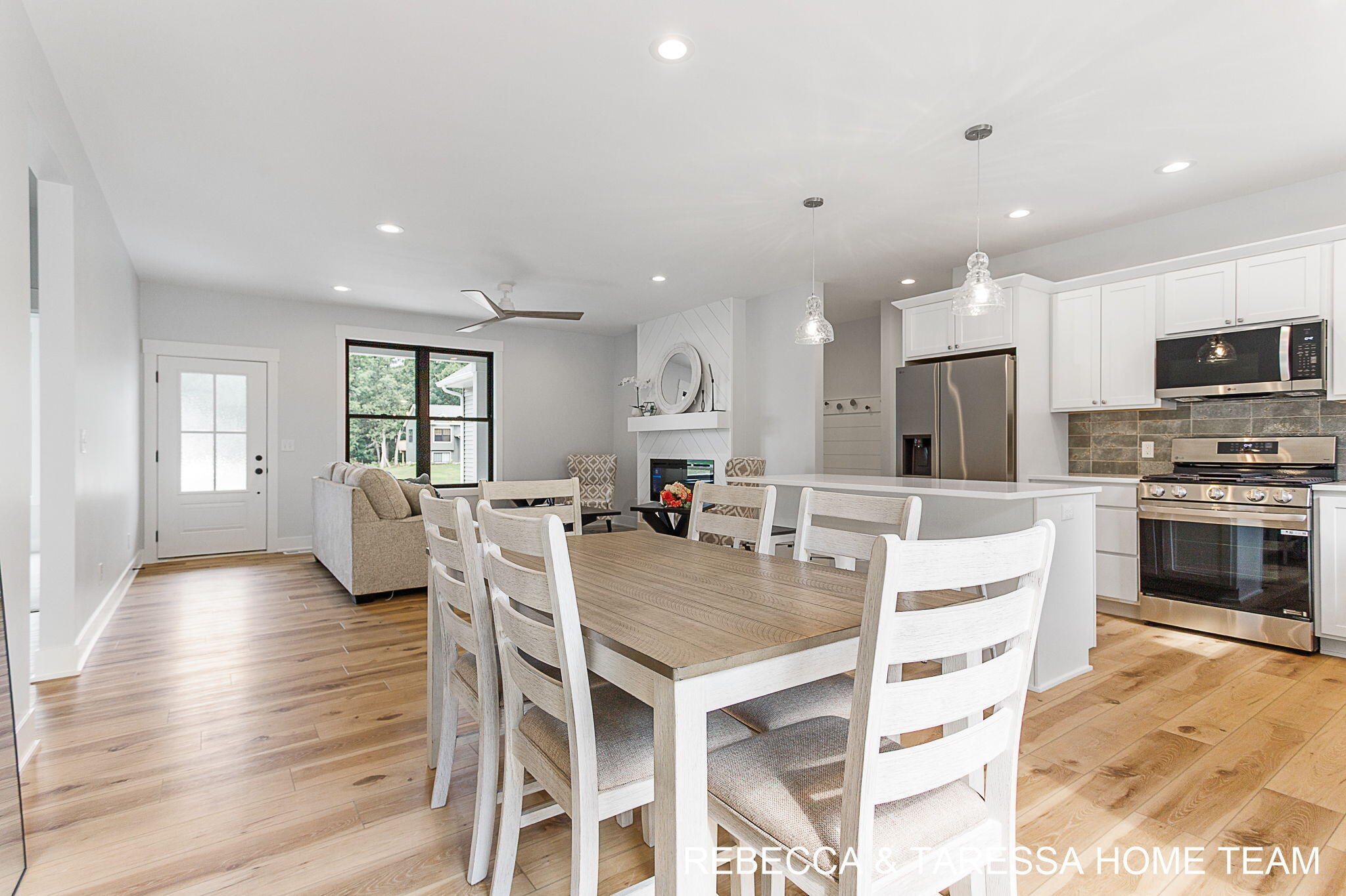 414 Sabine Drive, #12