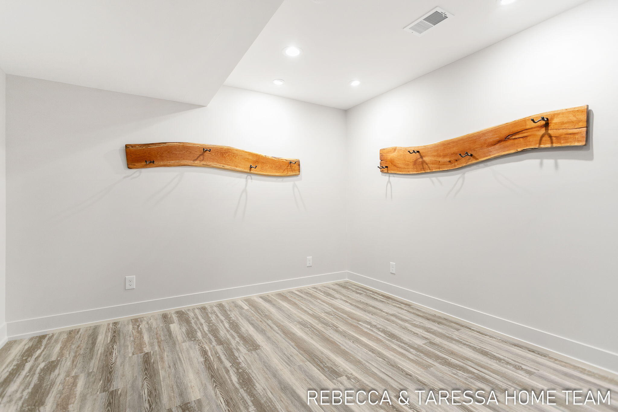 6011 Savannah Way, #32