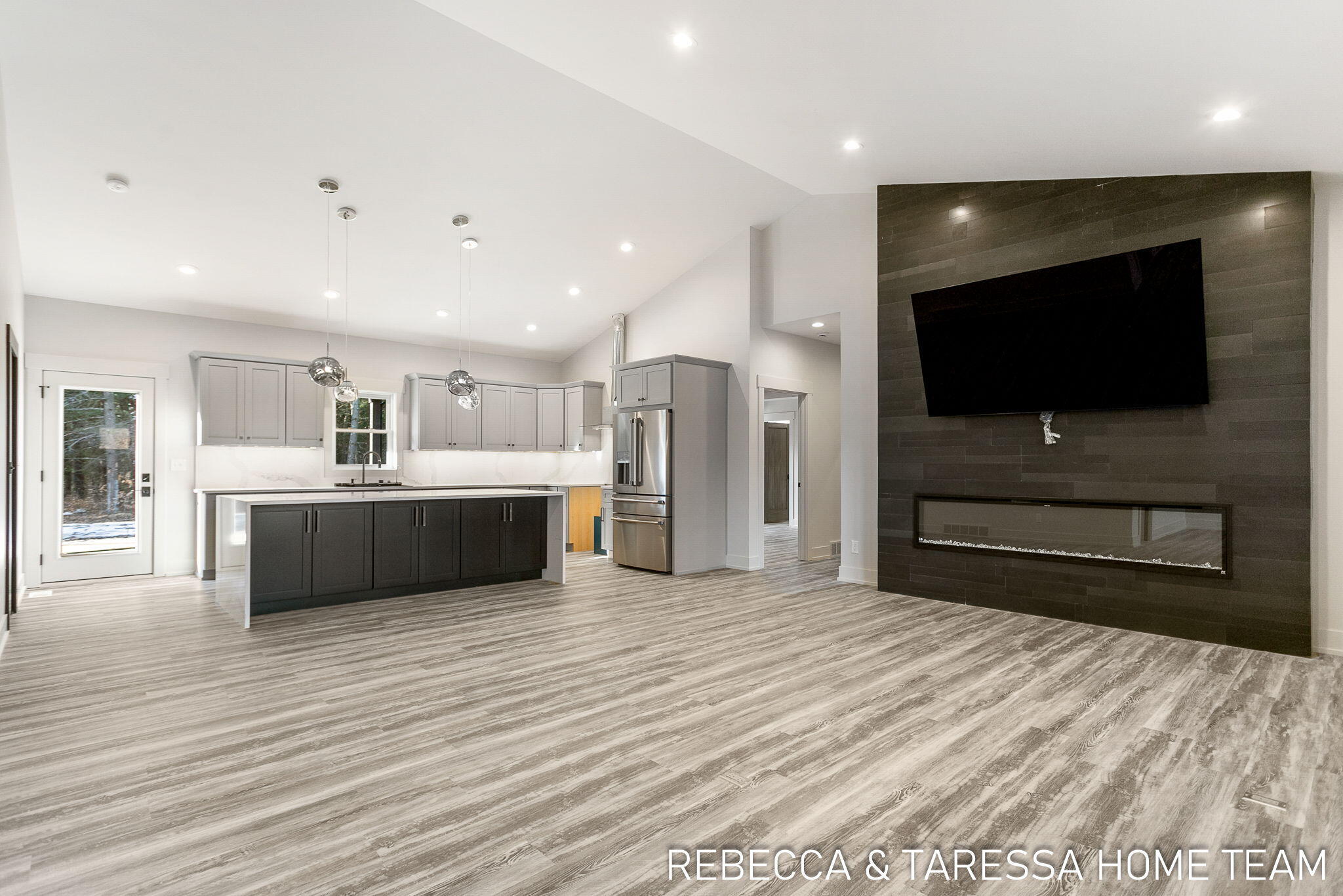 6011 Savannah Way, #32