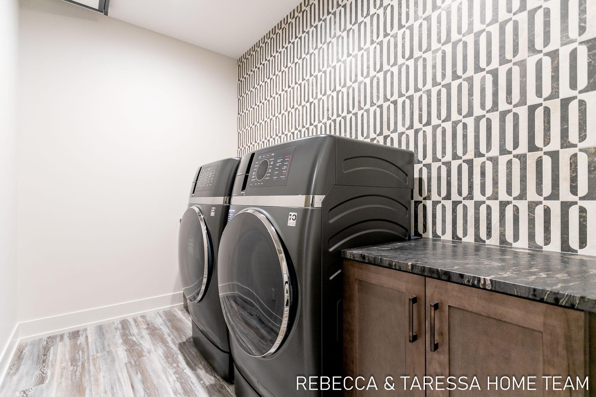 6011 Savannah Way, #32