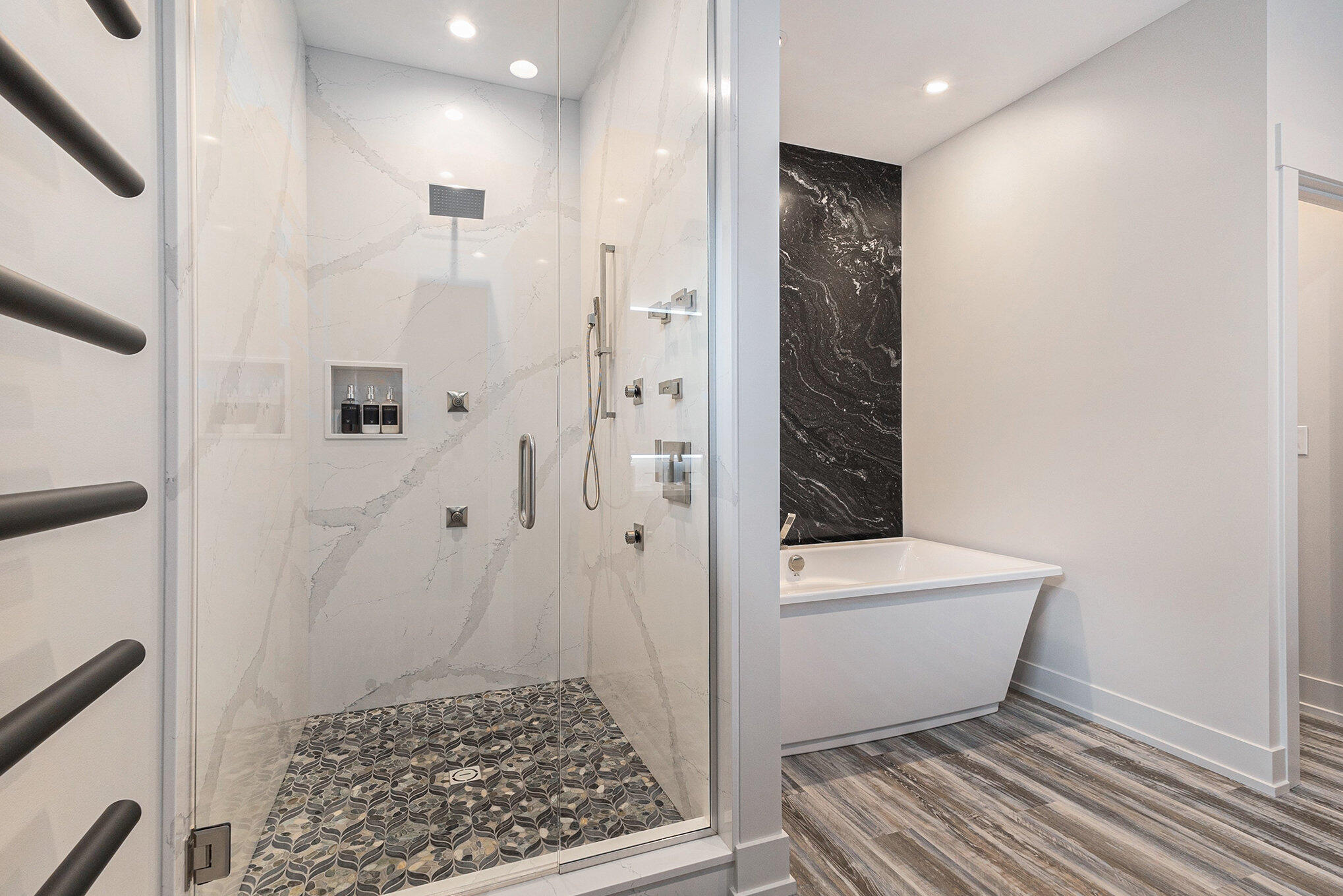 6011 Savannah Way, #32