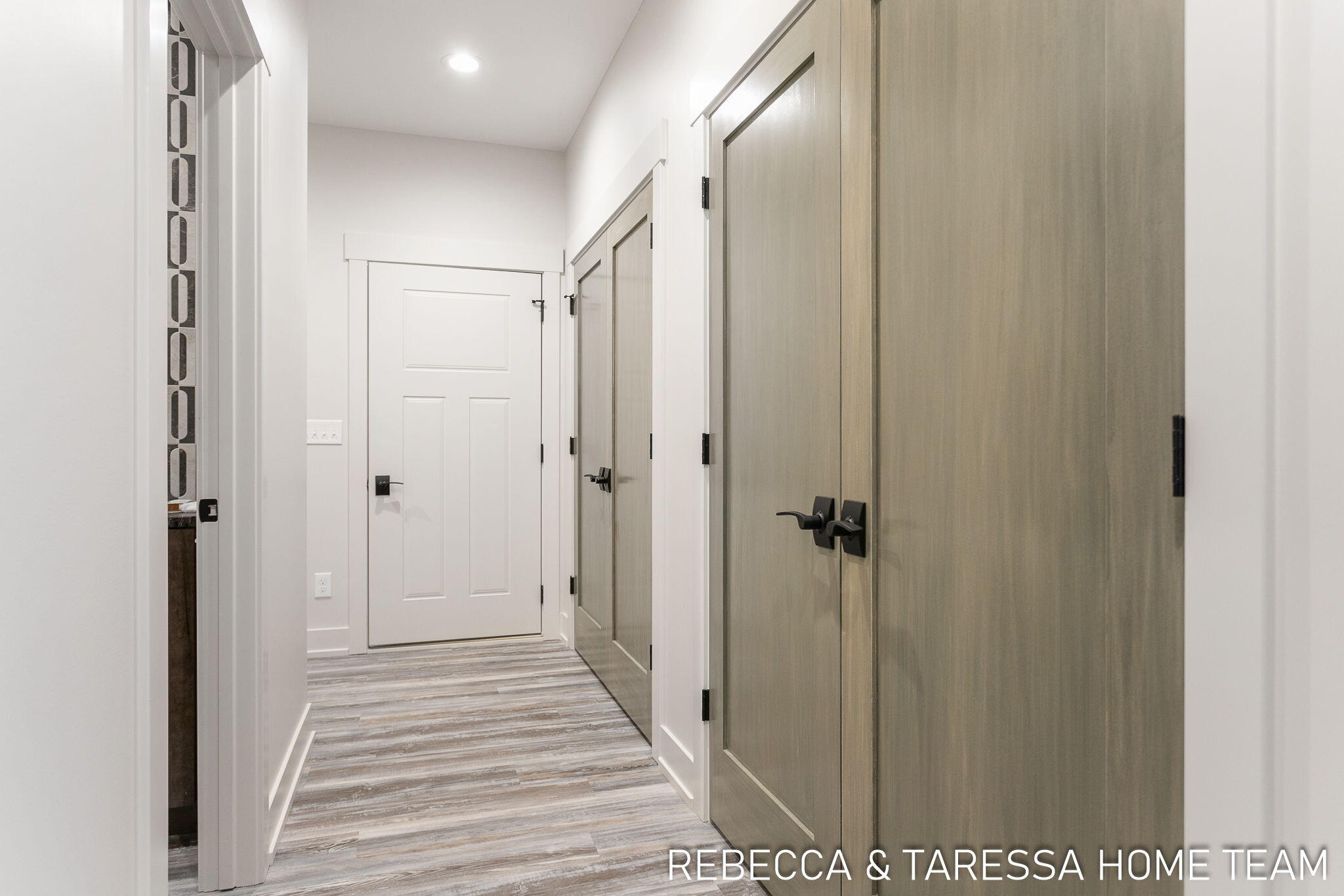 6011 Savannah Way, #32