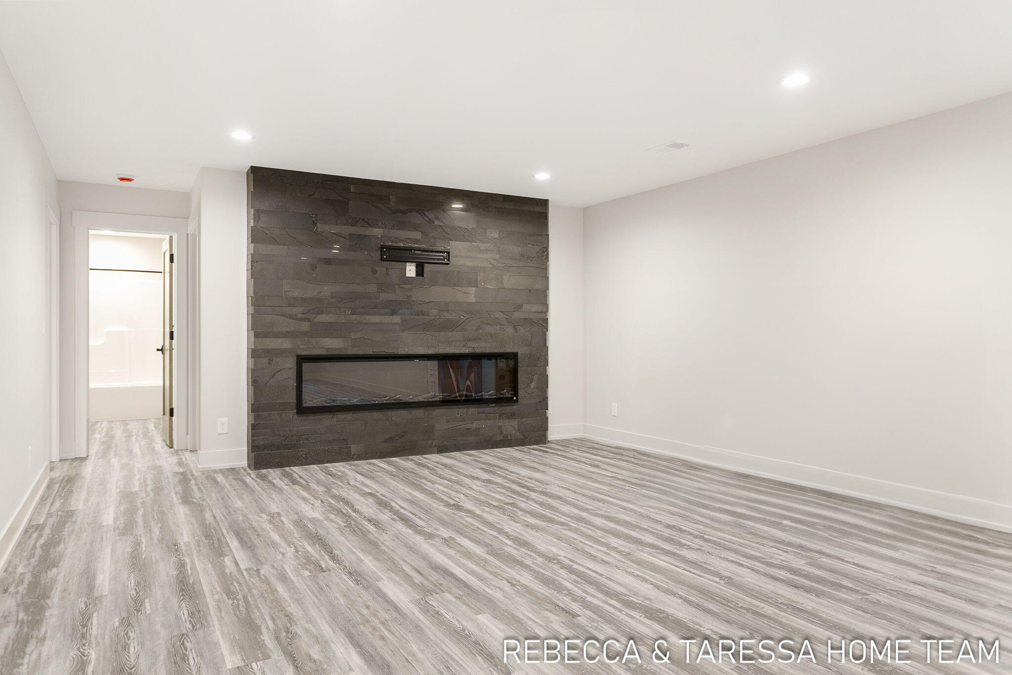 6011 Savannah Way, #32