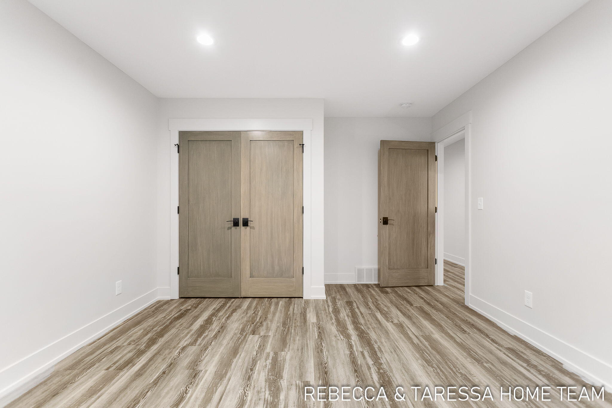 6011 Savannah Way, #32